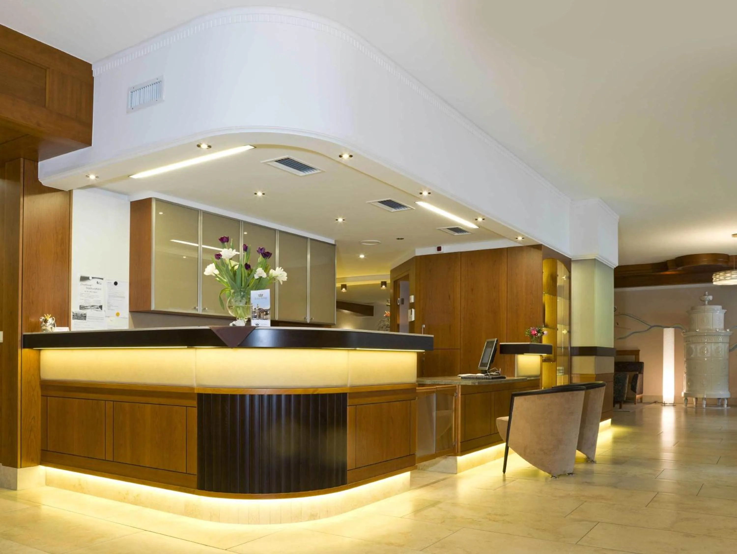 Lobby or reception in Hotel König