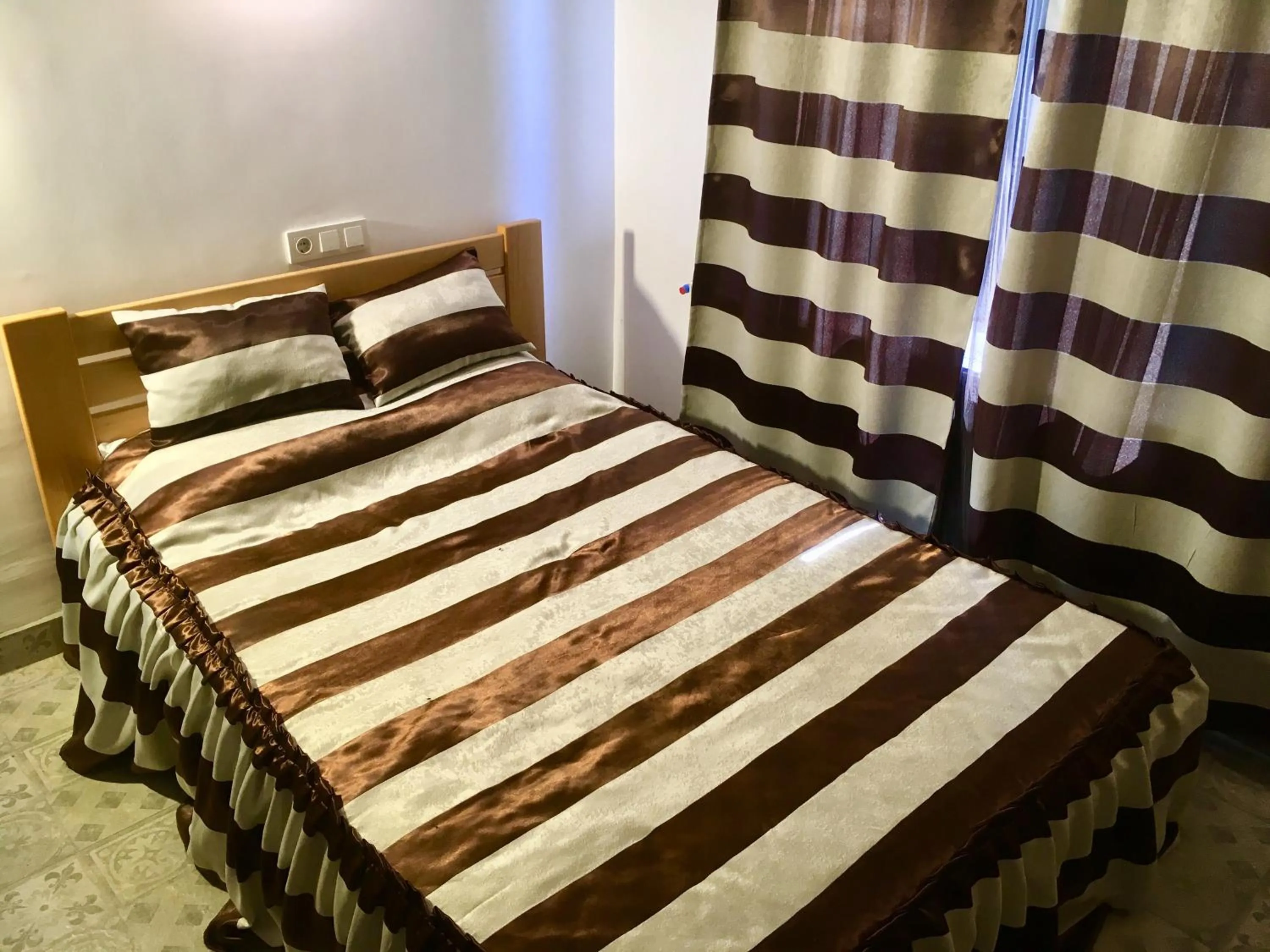 Bed in Chateau Napareuli