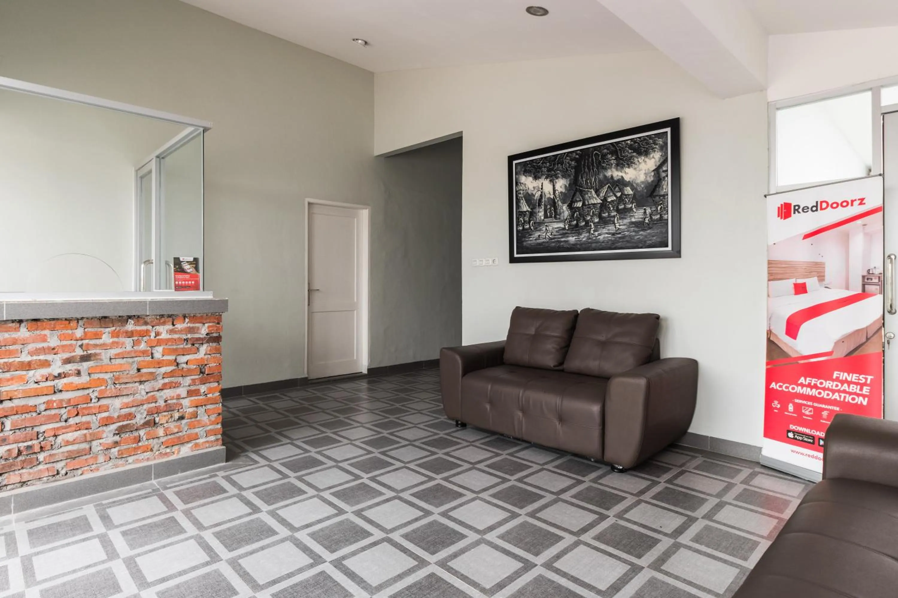 RedDoorz Plus near RS USU Medan 2