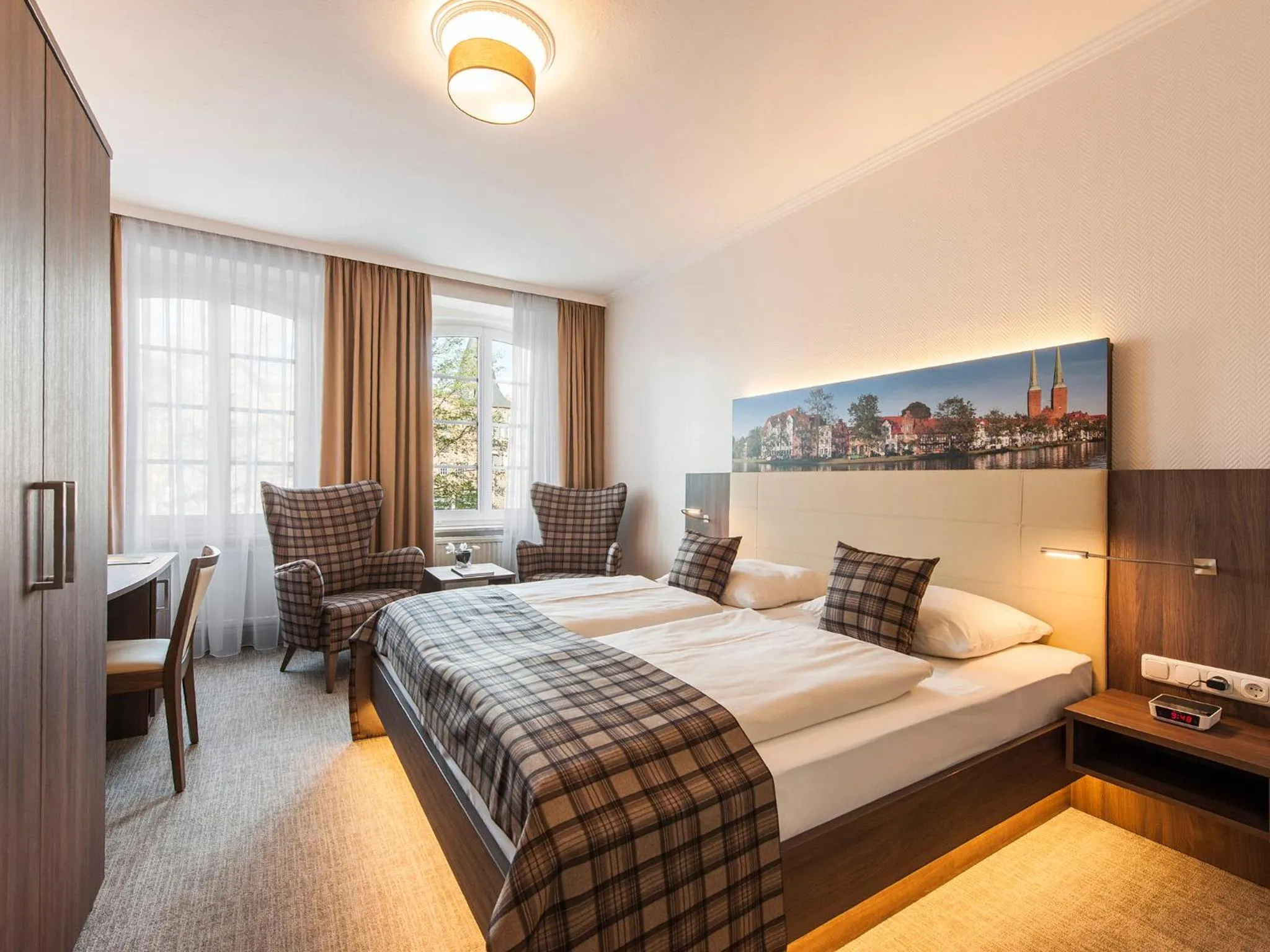 Photo of the whole room, Bed in Hotel Jensen