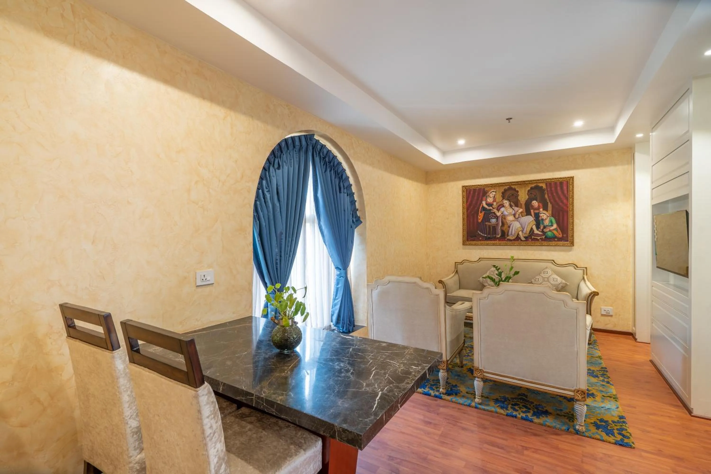 Dining area in Hukam's Lalit Mahal - Hotel Convention Club