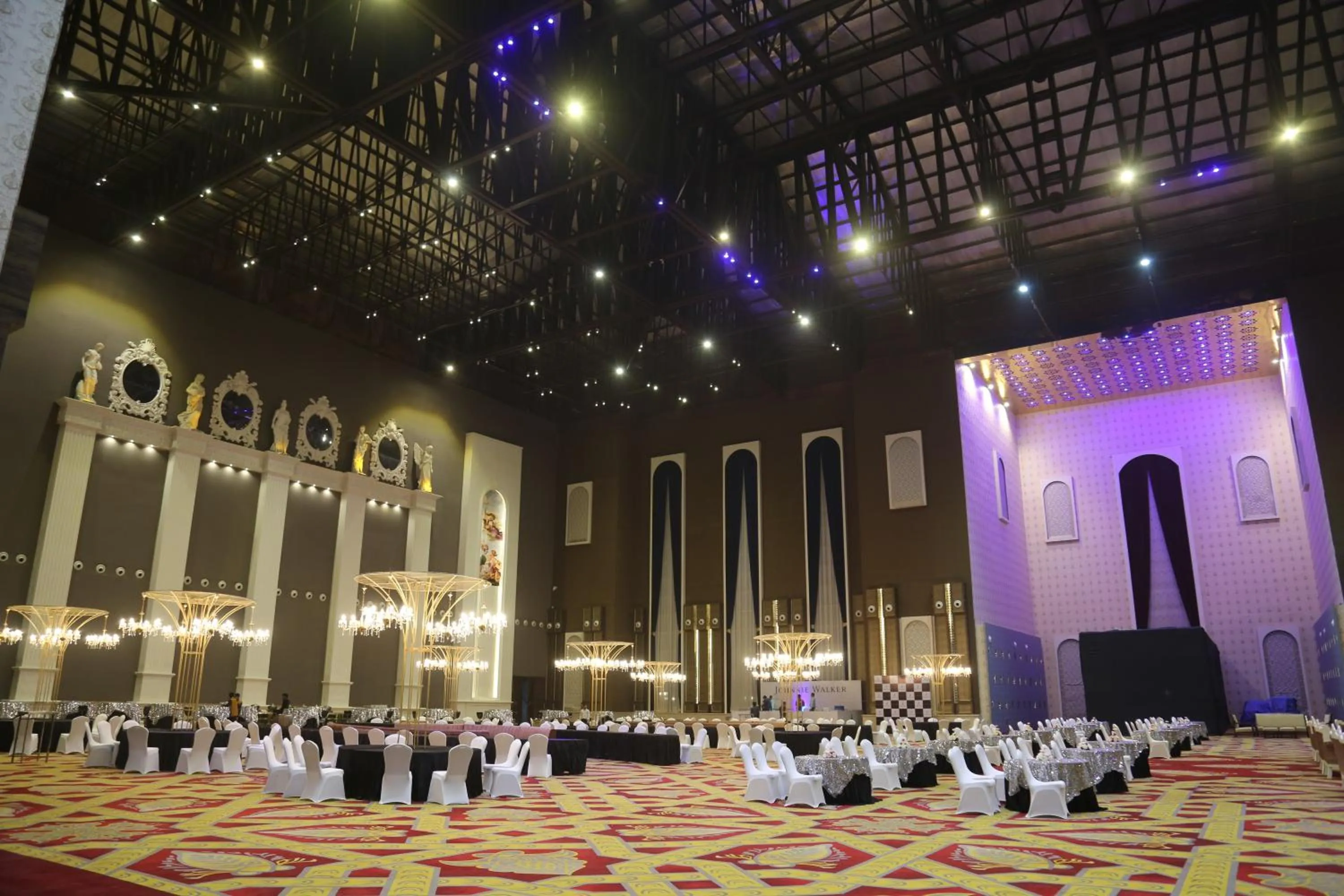 Banquet/Function facilities in Hukam's Lalit Mahal - Hotel Convention Club