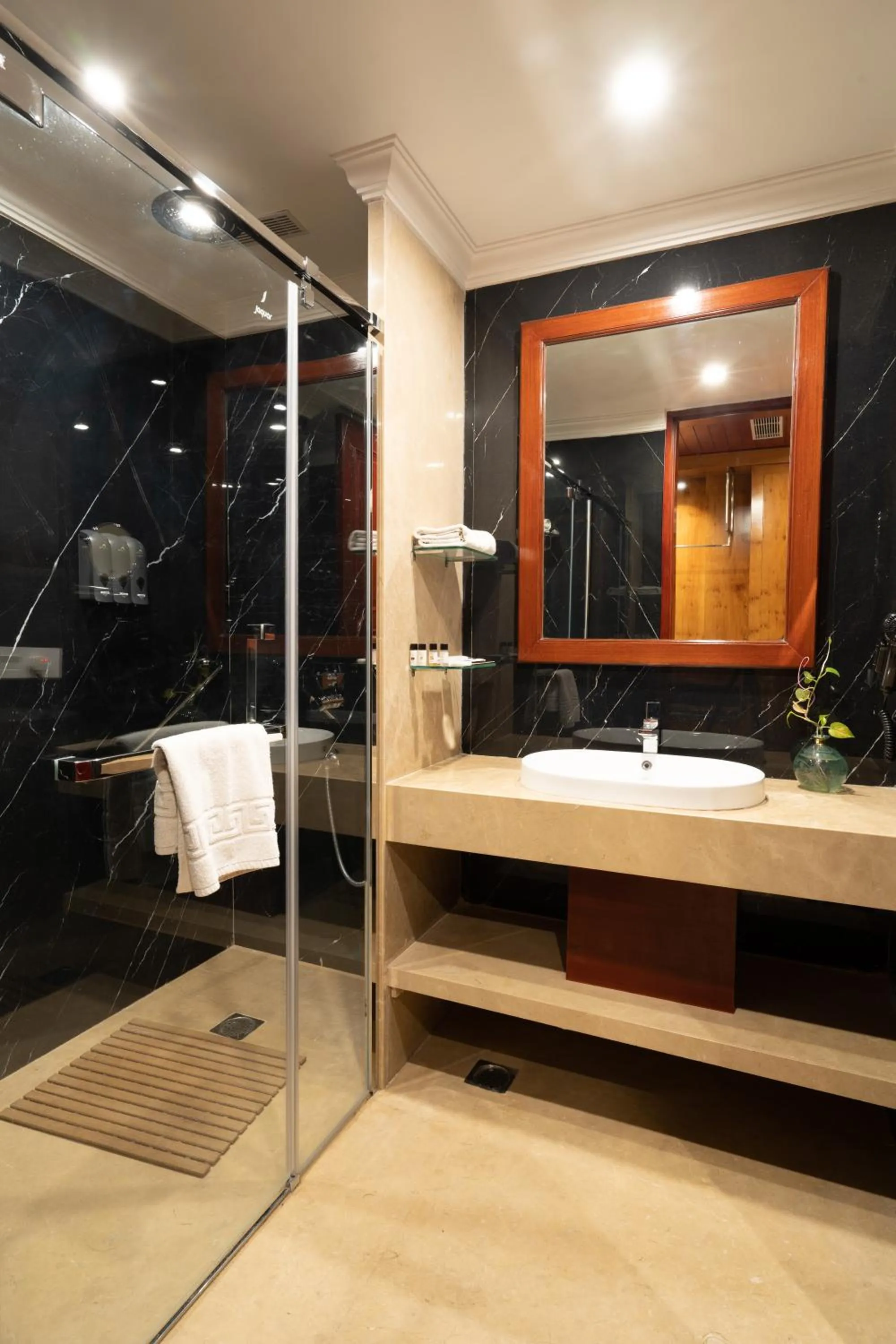 Bathroom in Hukam's Lalit Mahal - Hotel Convention Club