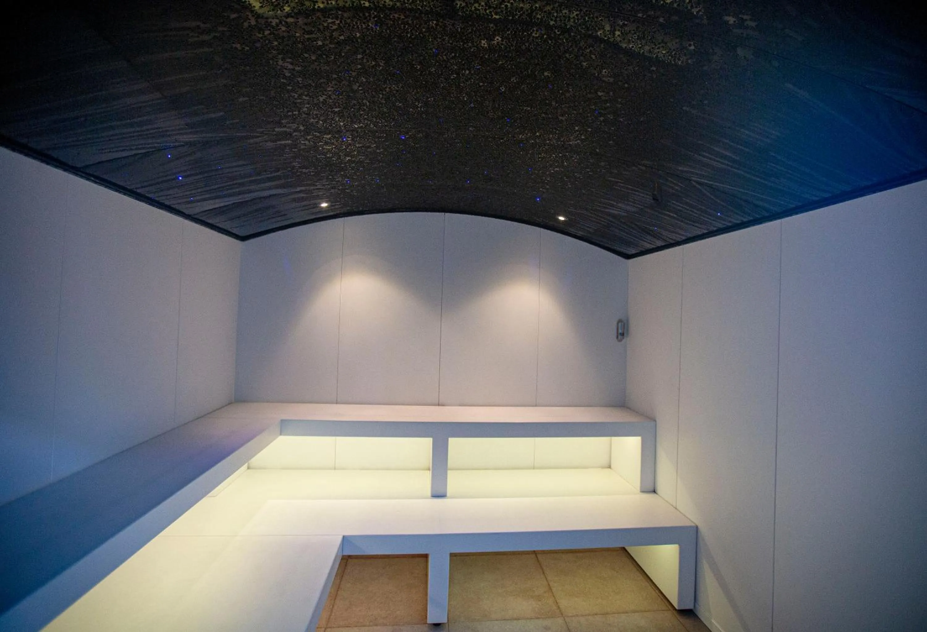 Steam room in Panafrica Hotel Boutique & Spa