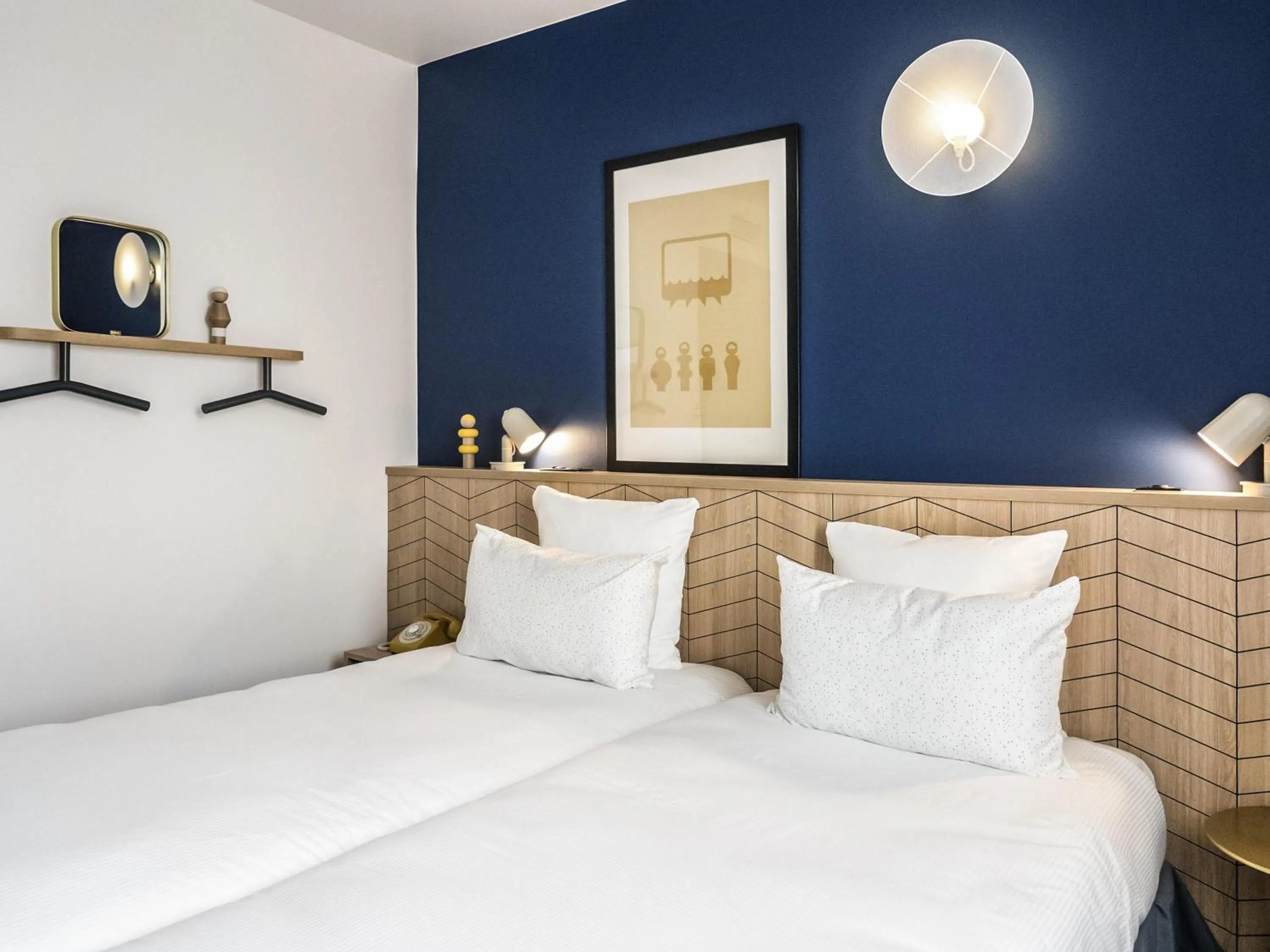 Bedroom, Bed in ibis Styles Paris Romainville