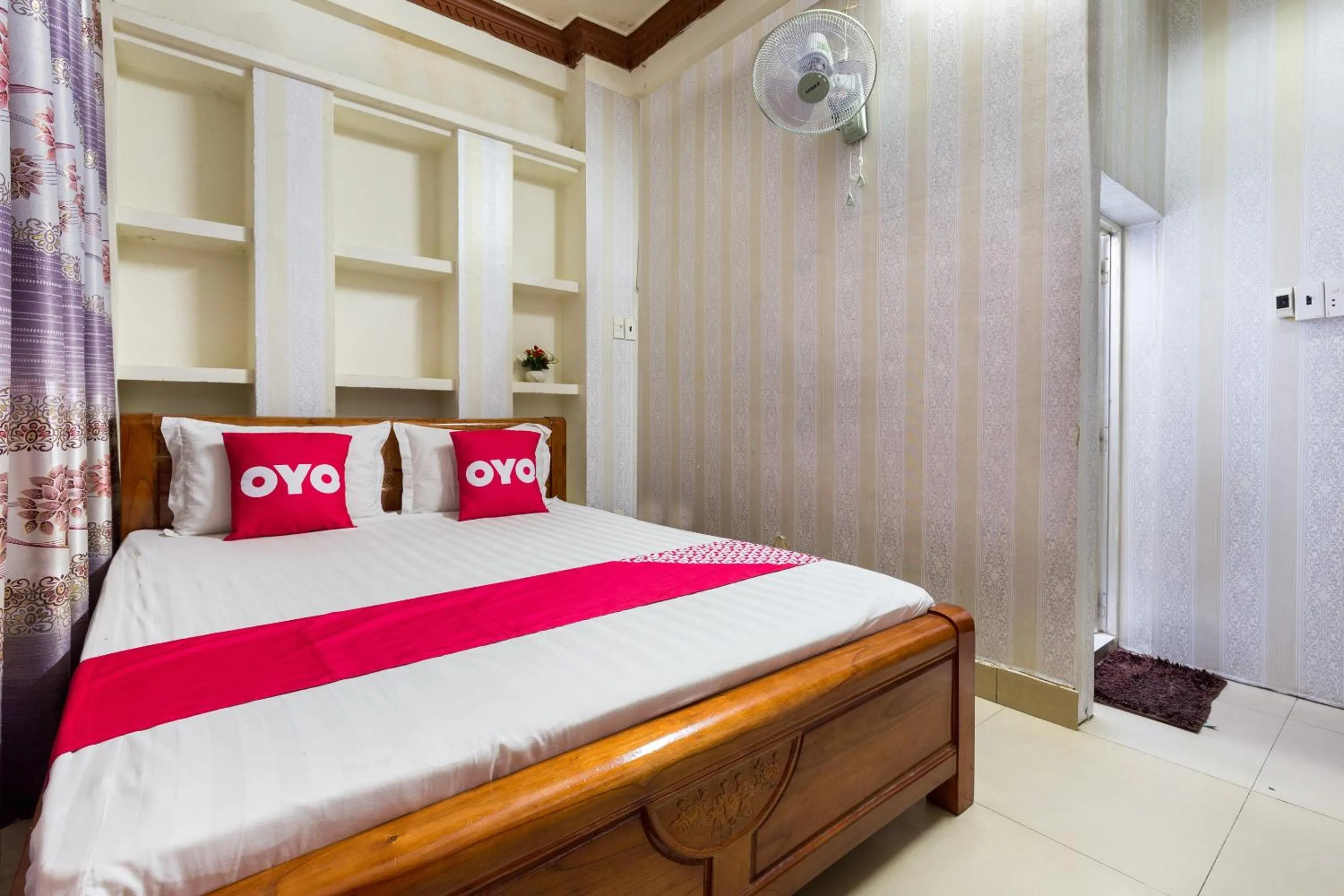 Bedroom in Van Anh Hotel