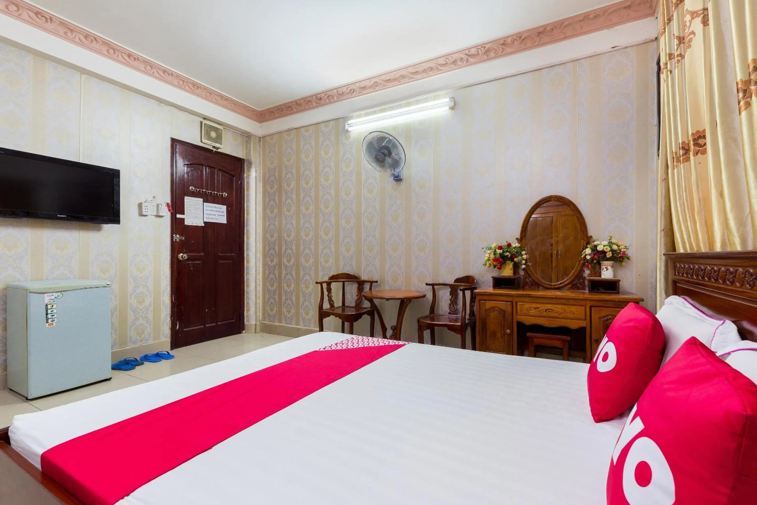 Bedroom in Van Anh Hotel