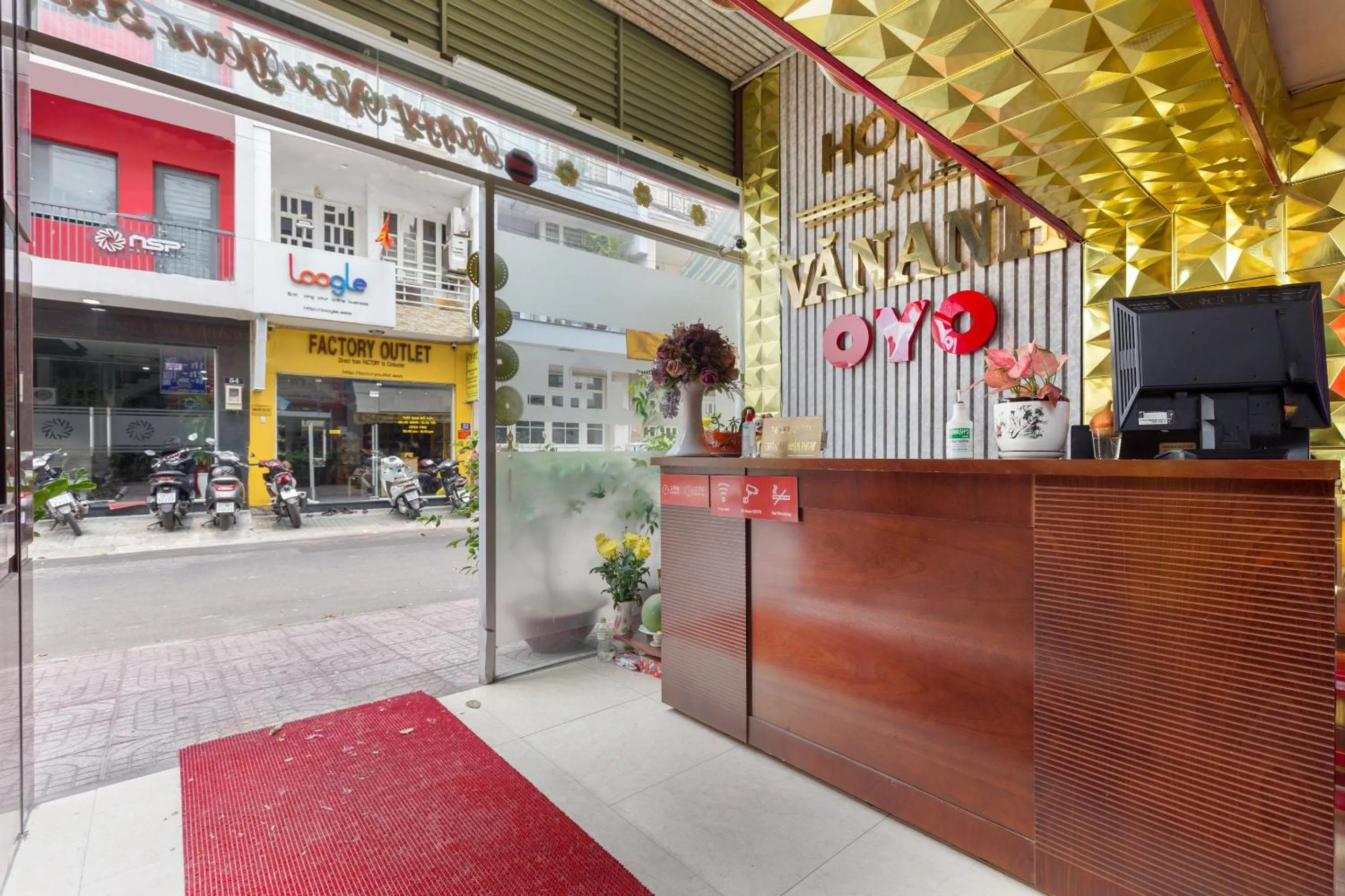 Lobby or reception in Van Anh Hotel