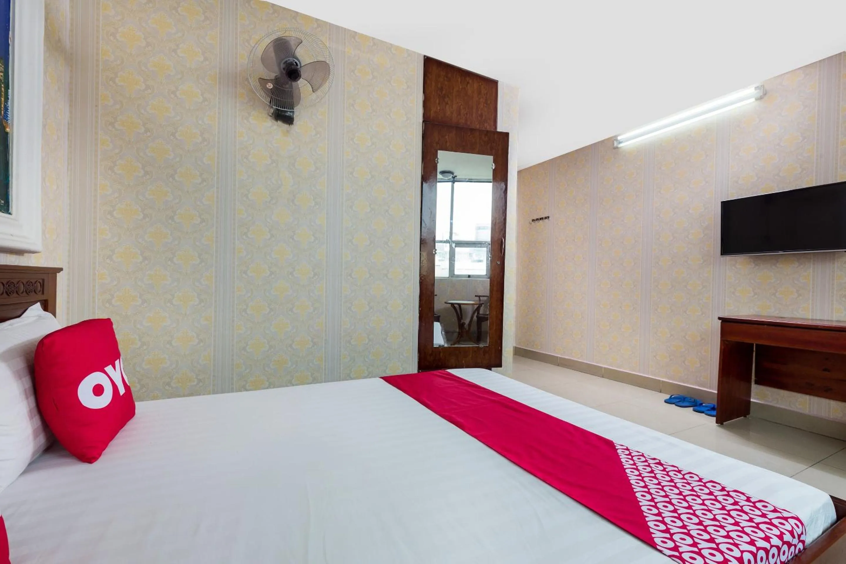 Bedroom in Van Anh Hotel