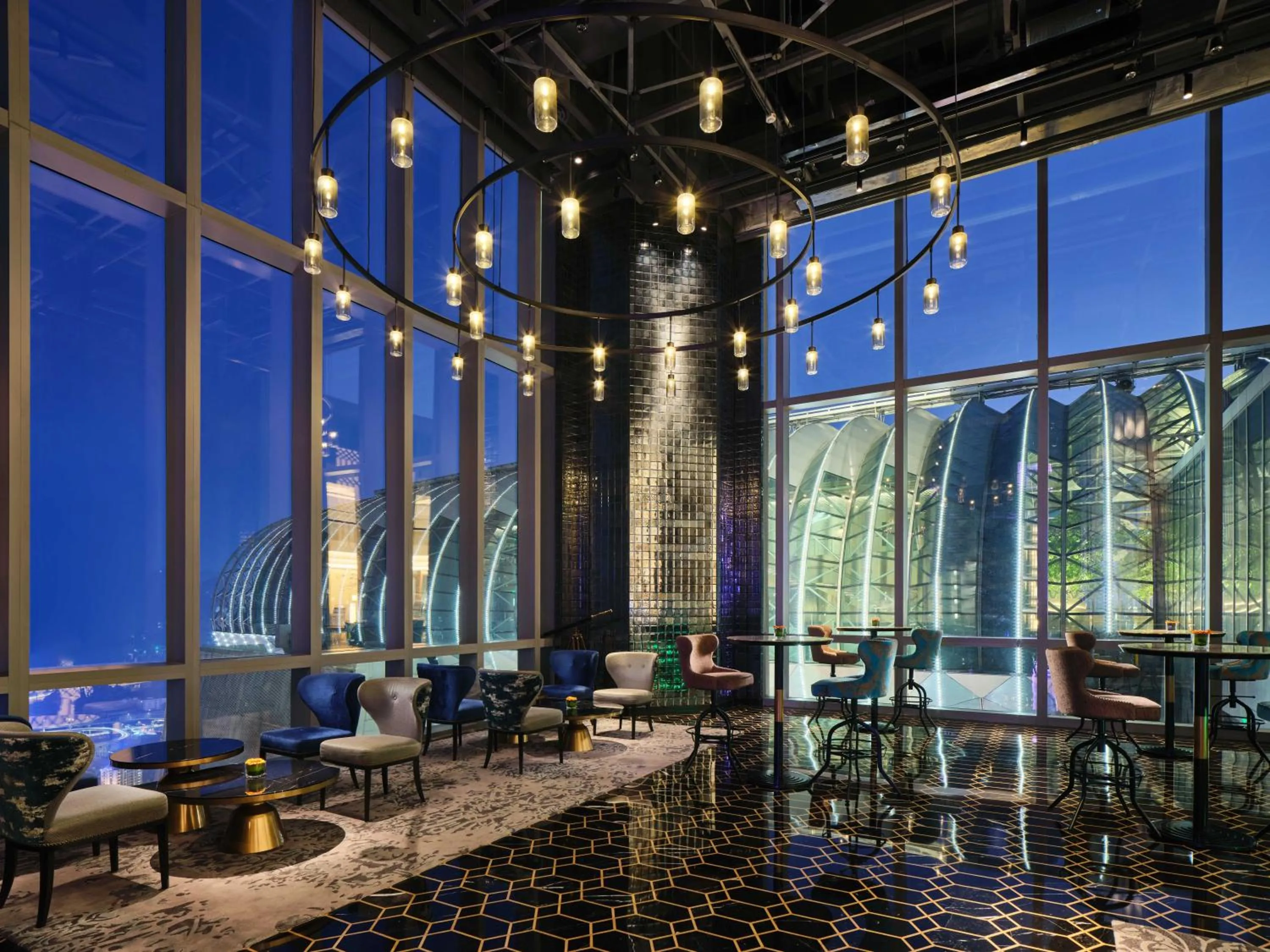 Restaurant/places to eat in InterContinental Chongqing Raffles City by IHG