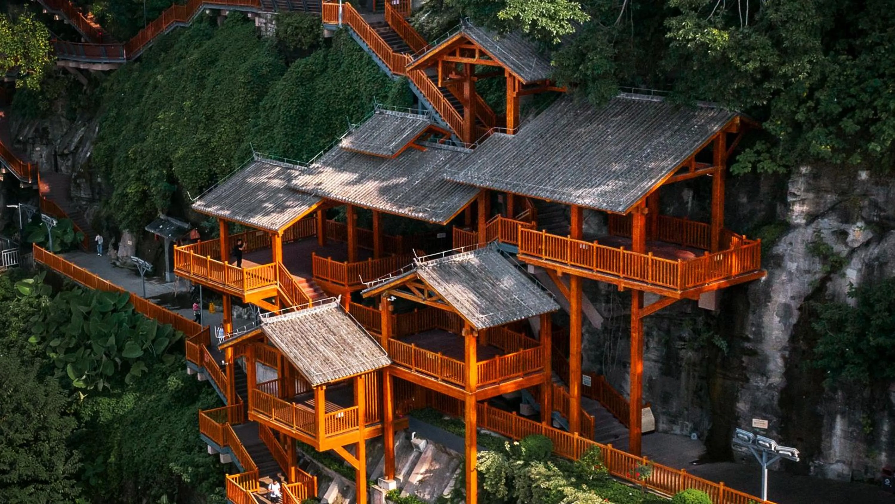 Area and facilities in InterContinental Chongqing Raffles City by IHG