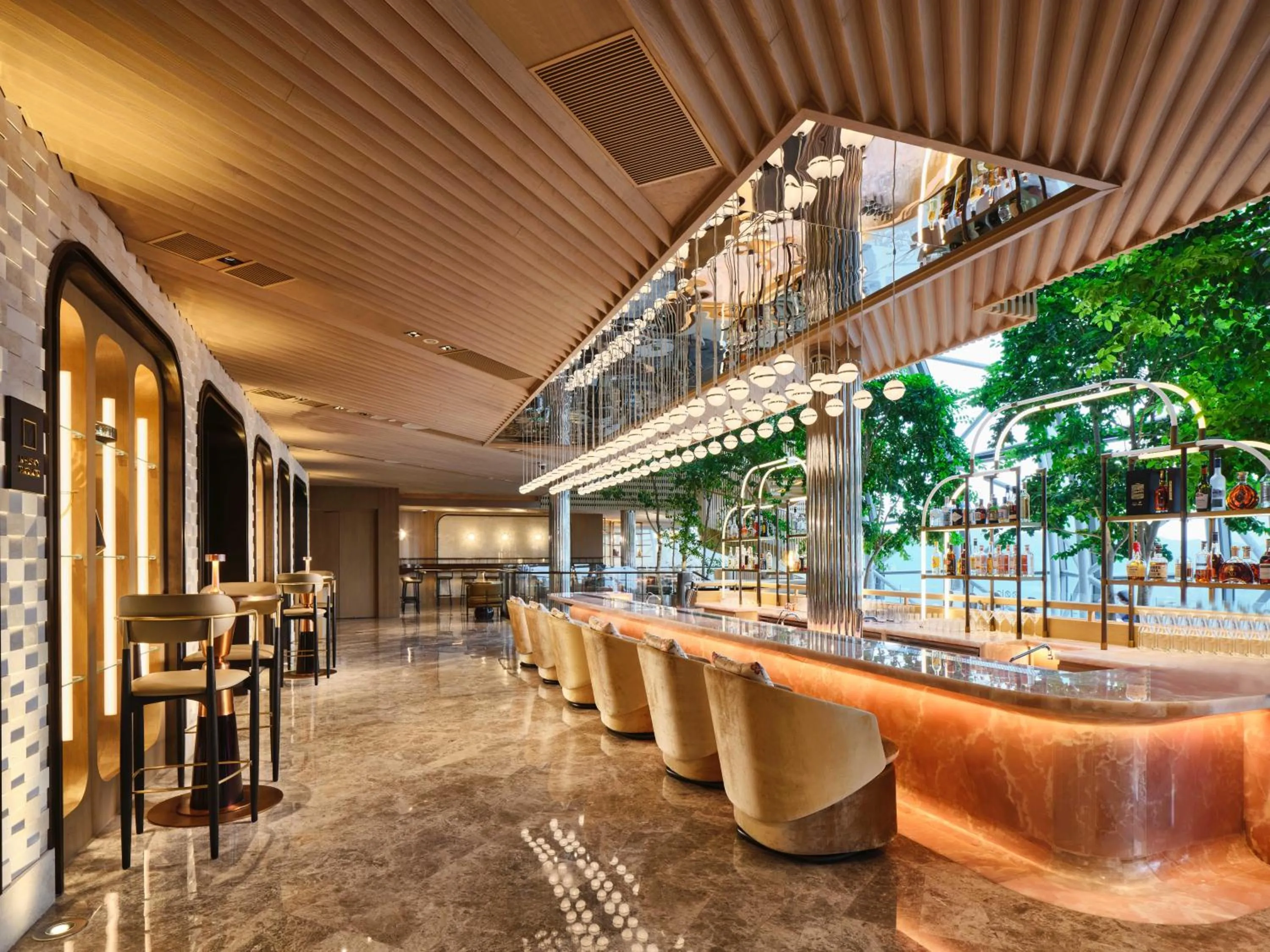 Restaurant/places to eat in InterContinental Chongqing Raffles City by IHG