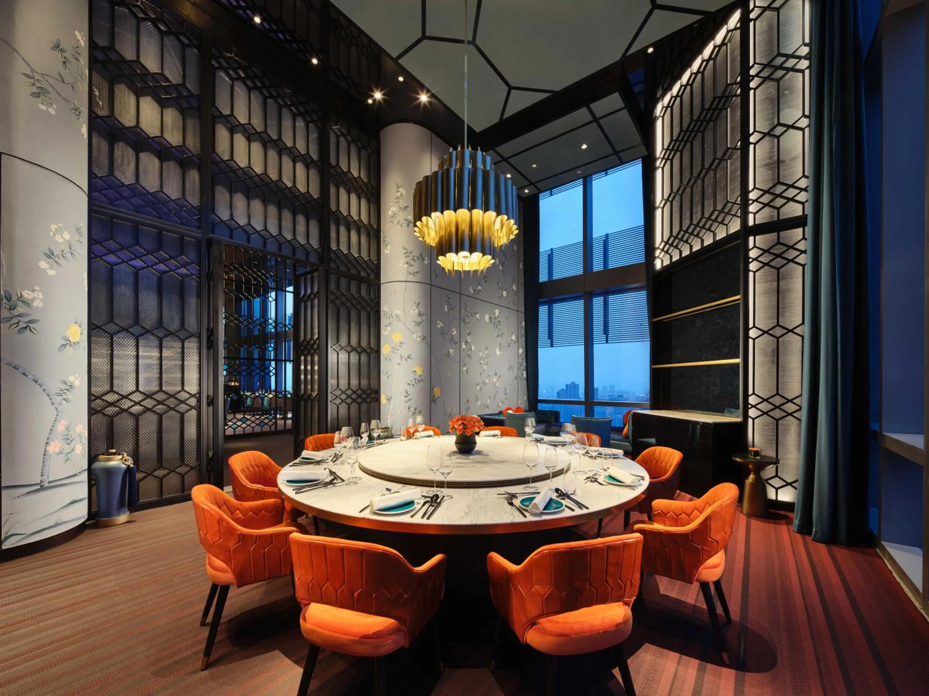 Restaurant/places to eat in InterContinental Chongqing Raffles City by IHG