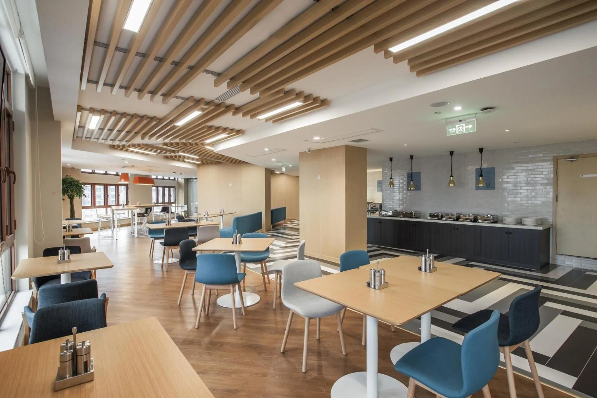 Breakfast in Holiday Inn Express Zhangjiagang Free Trade Zone by IHG