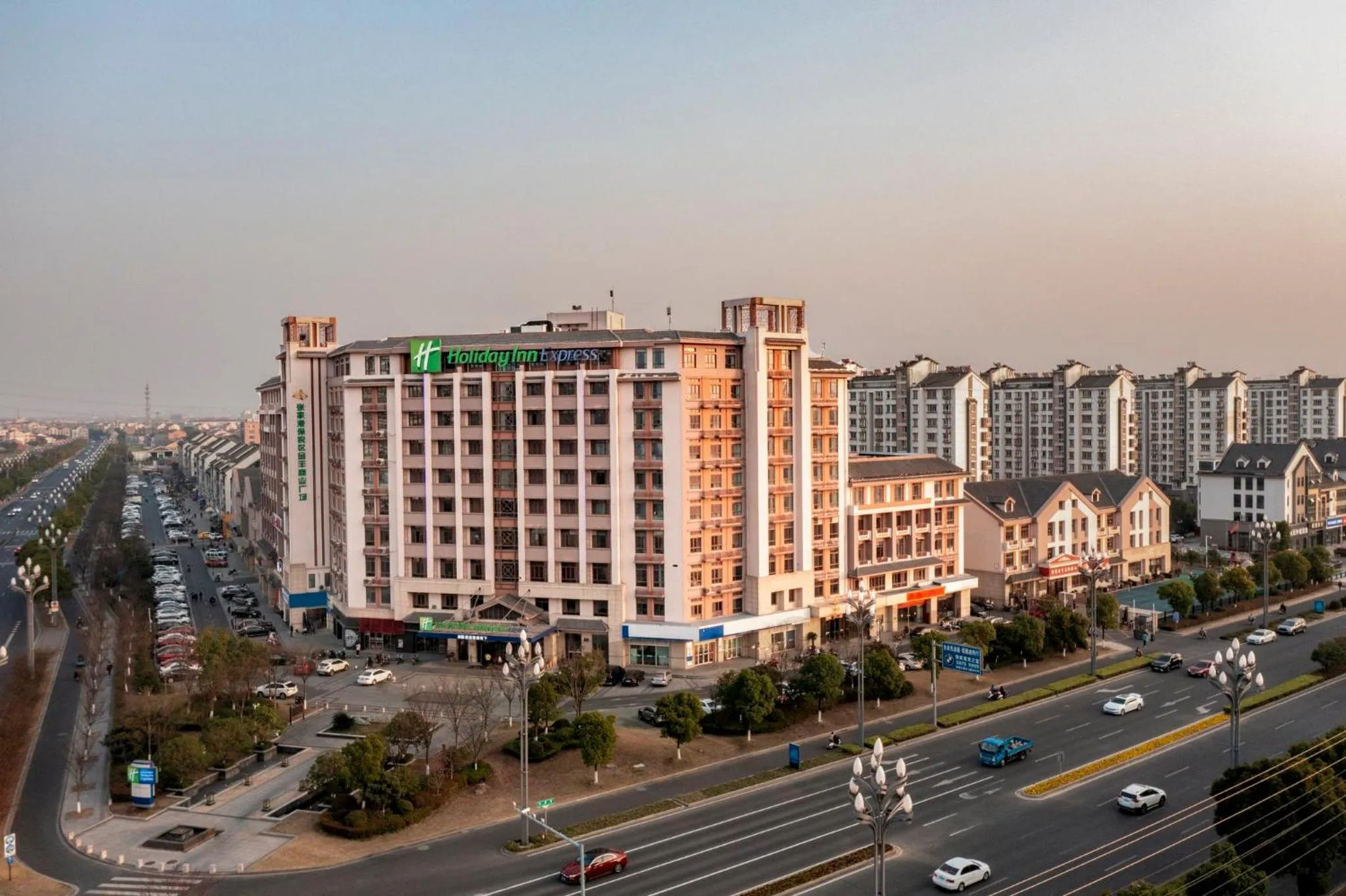 Property building in Holiday Inn Express Zhangjiagang Free Trade Zone by IHG