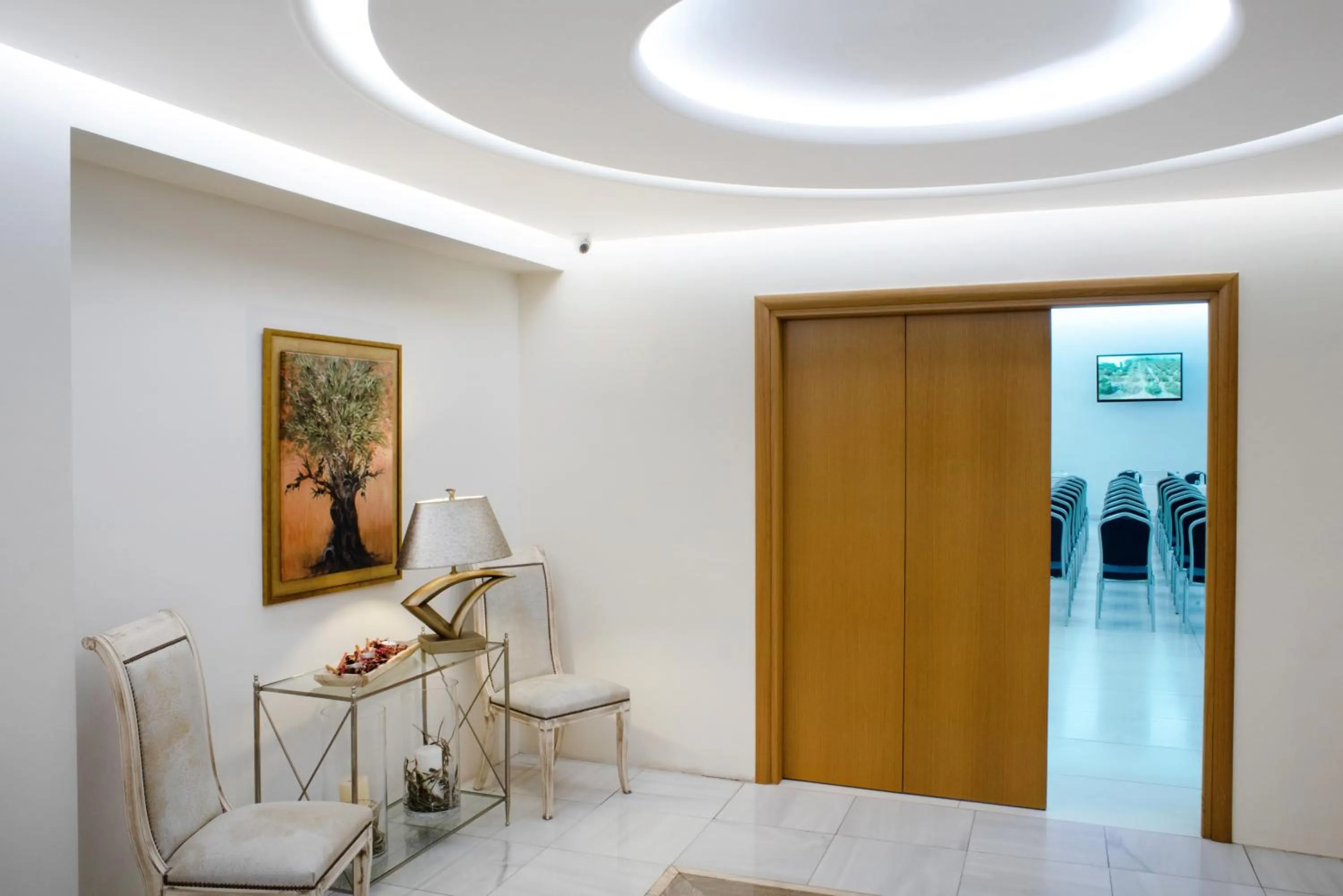 Decorative detail in Karalis City Hotel