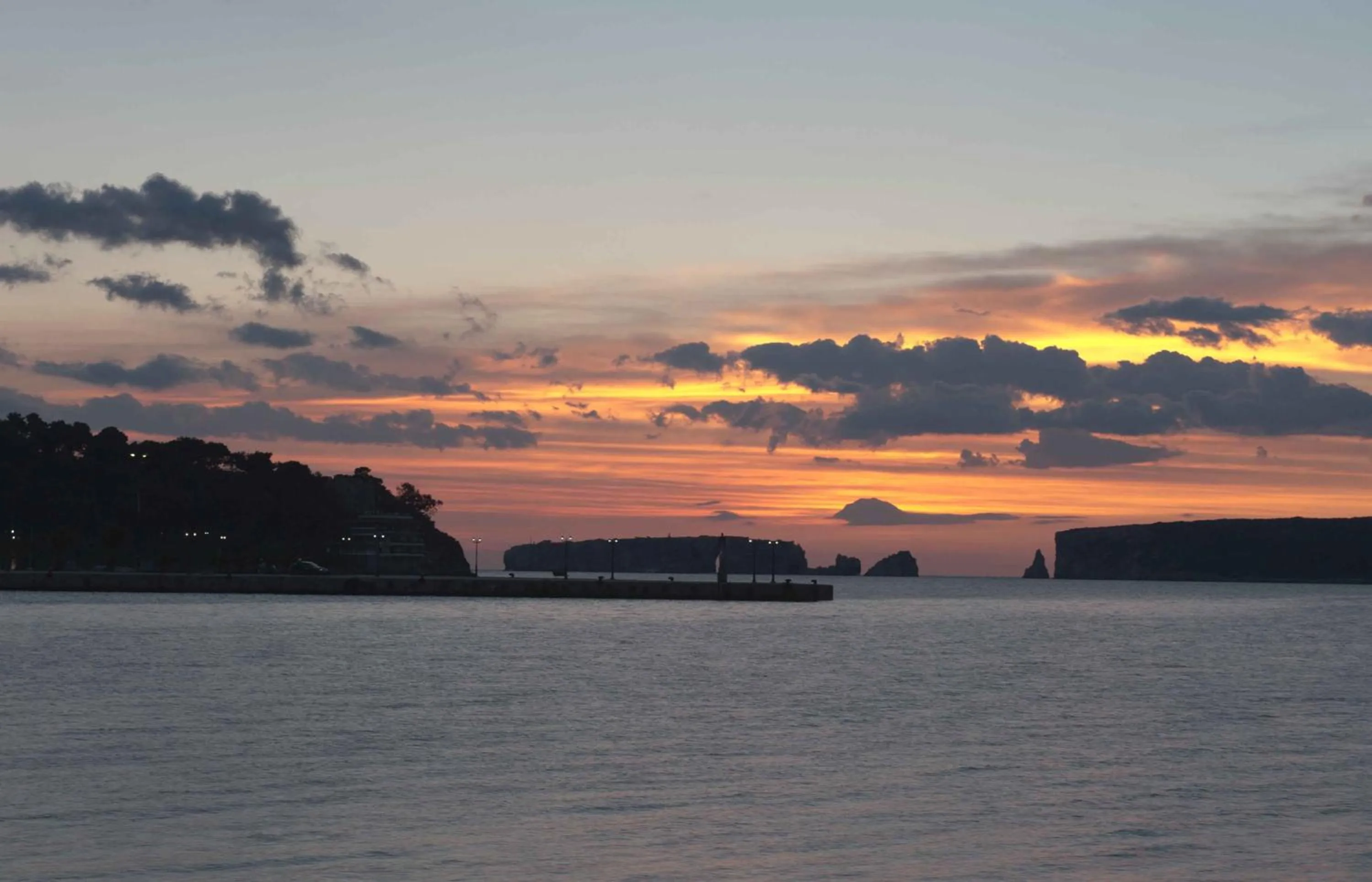 Area and facilities in Karalis City Hotel