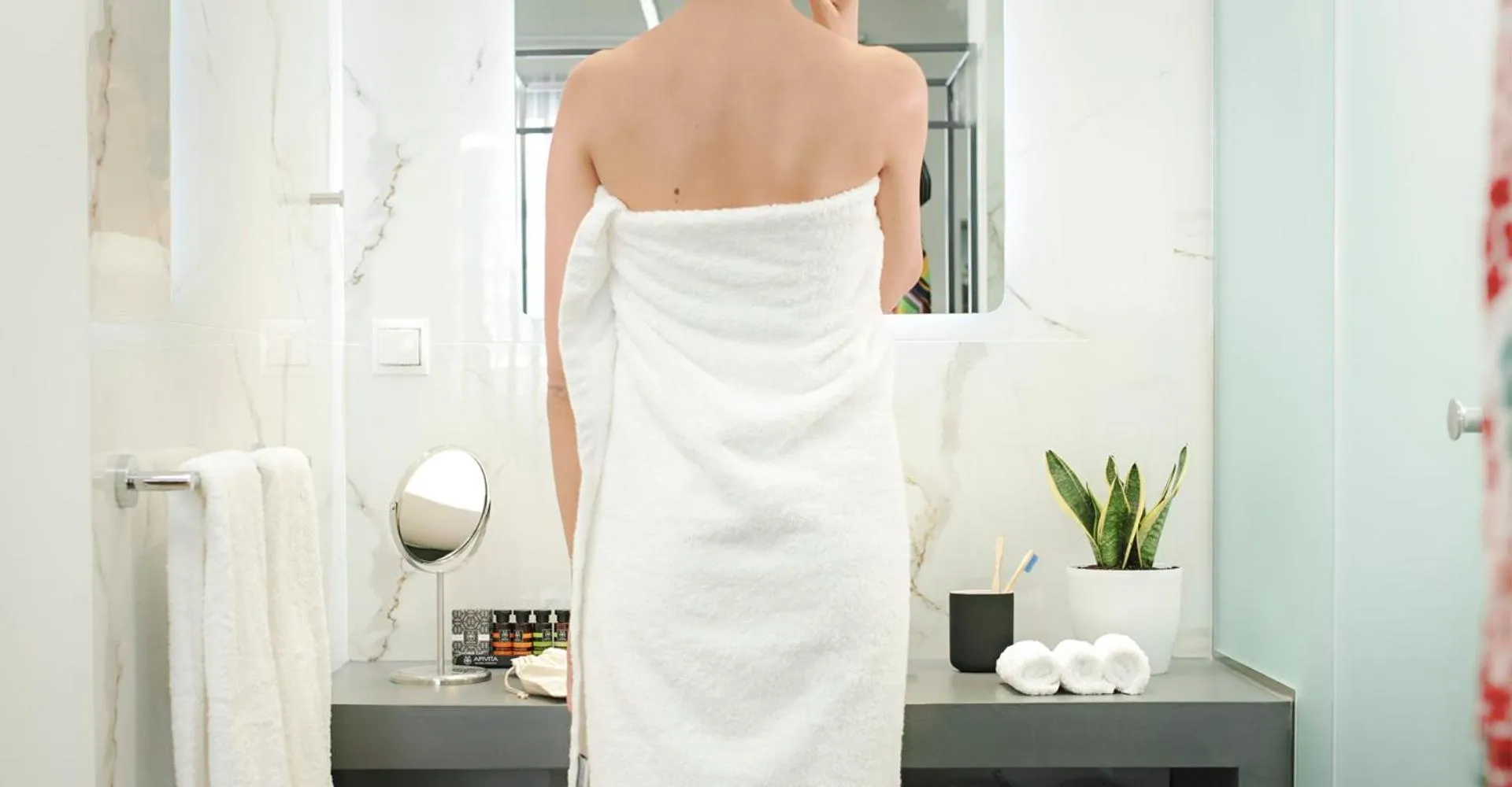 Bathroom in The Gem Society Hotel