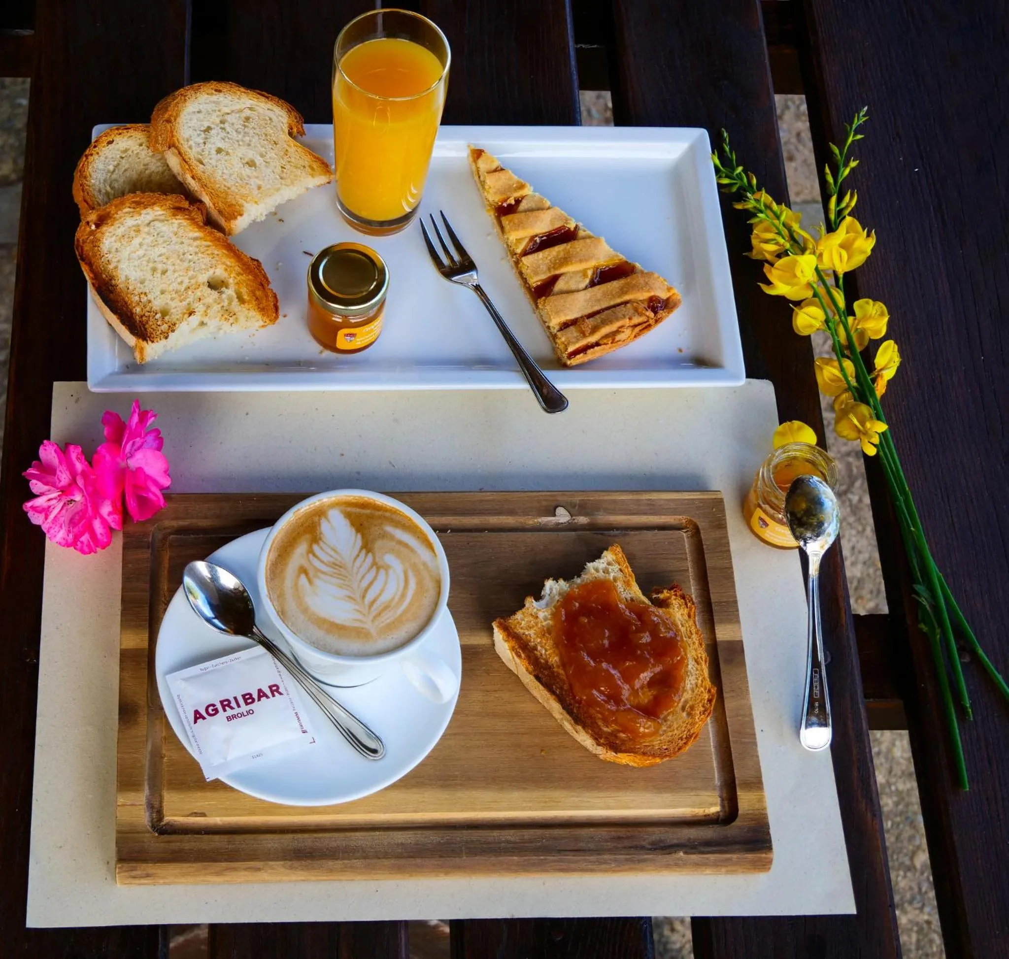 Breakfast in RICASOLI, Brolio Agriroom