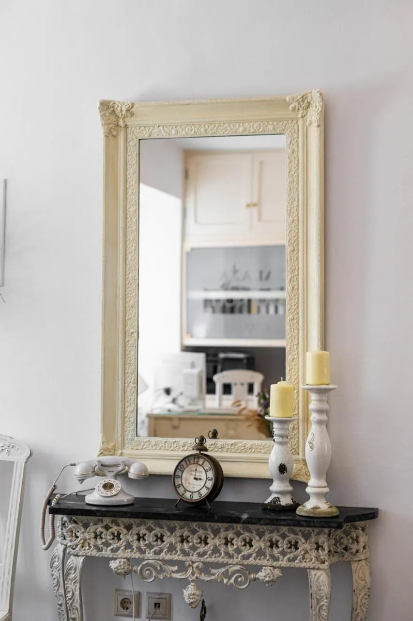 Lobby or reception in Galaxa Mansion