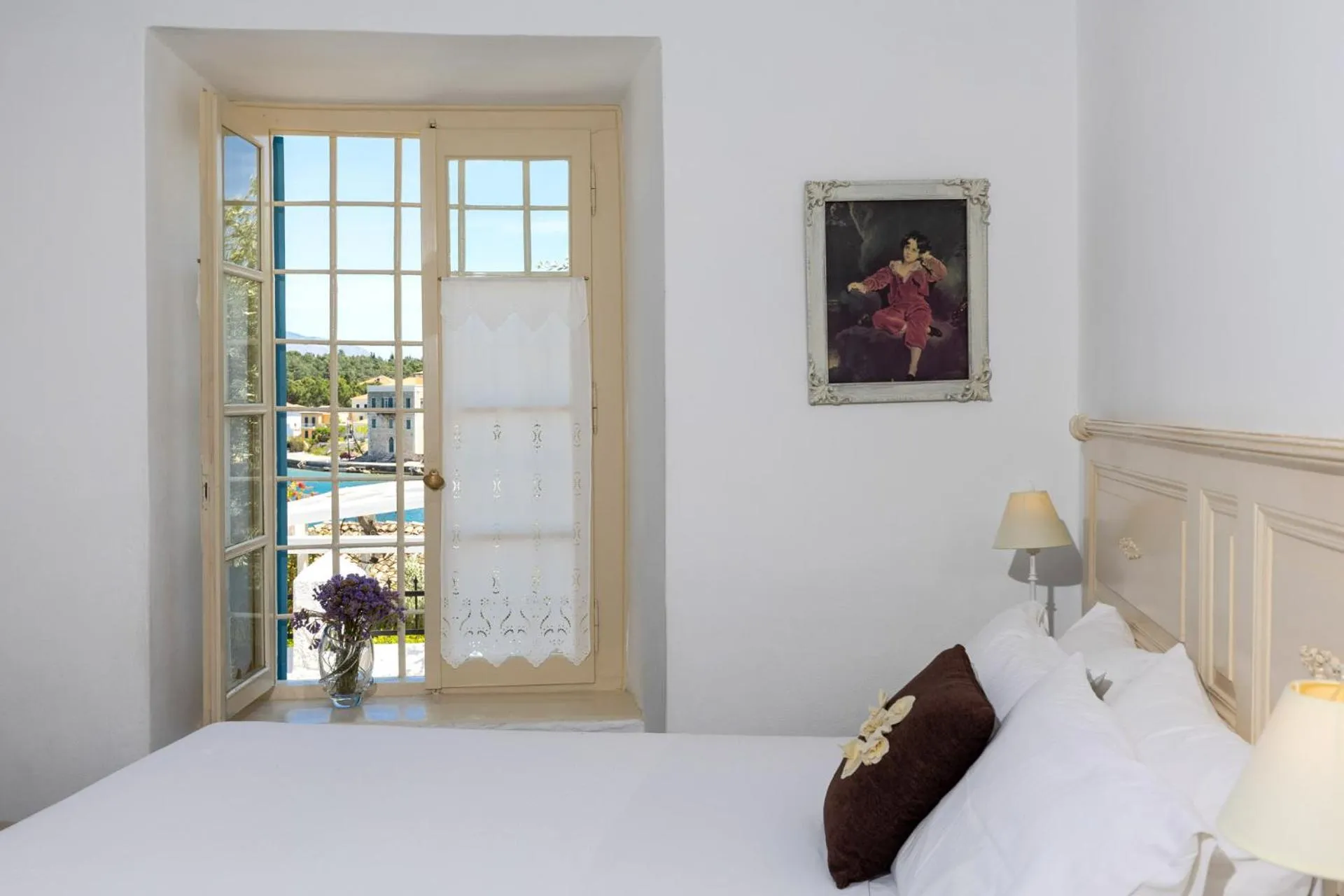 View (from property/room), Bed in Galaxa Mansion