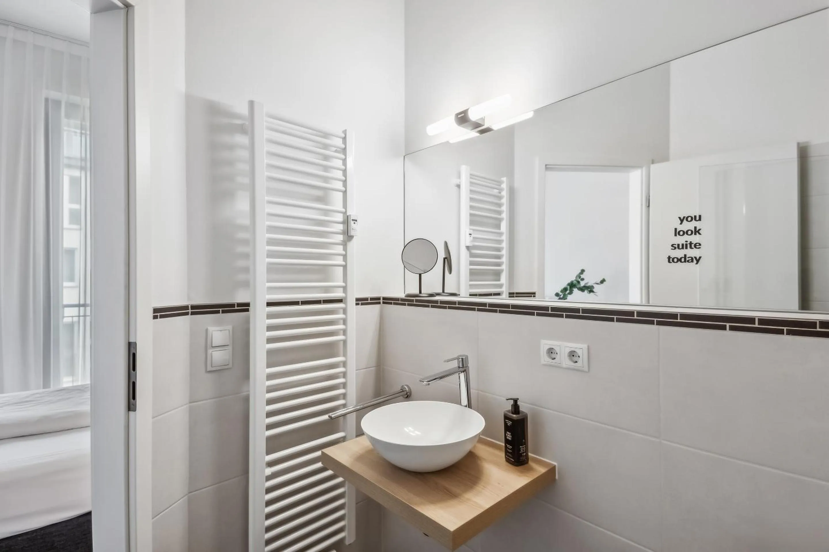 Bathroom in Limehome Leipzig Am Brühl