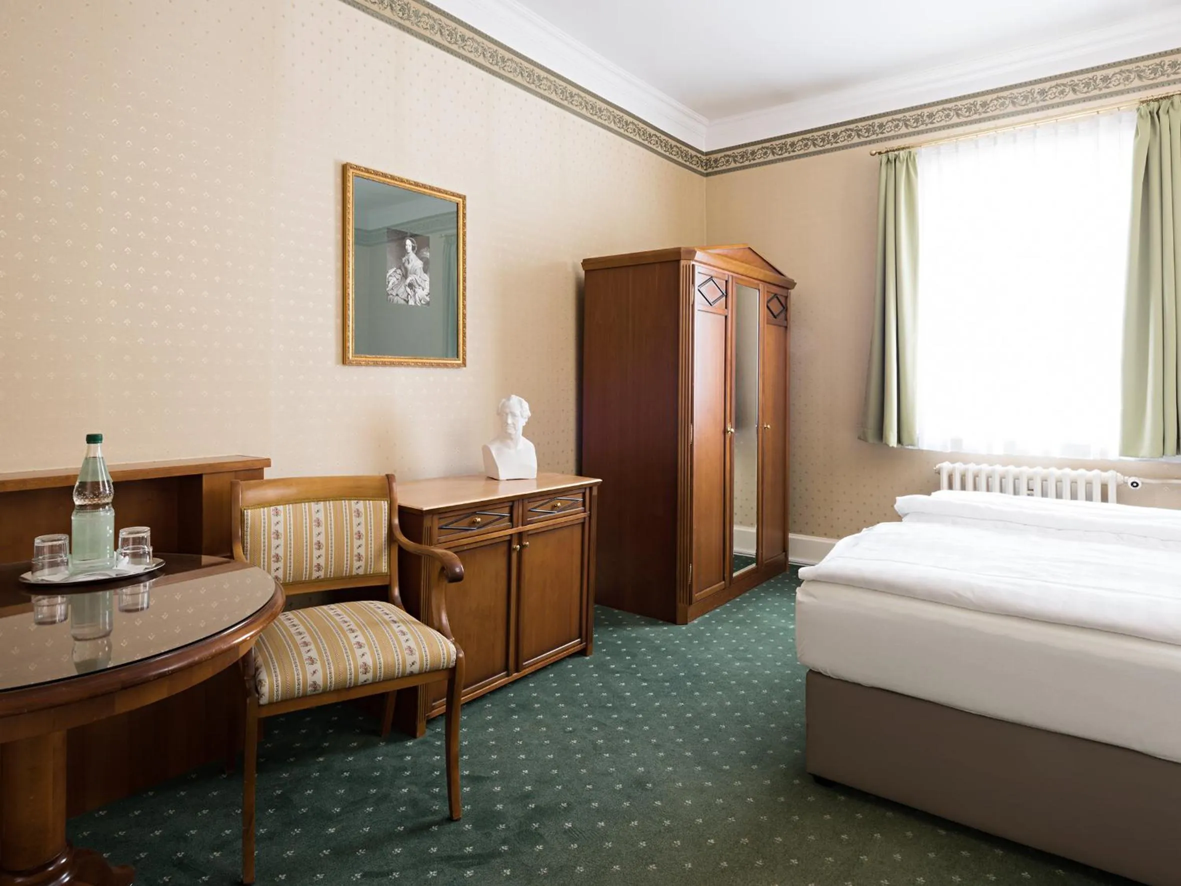 Bed in Boutique-Hotel Amalienhof