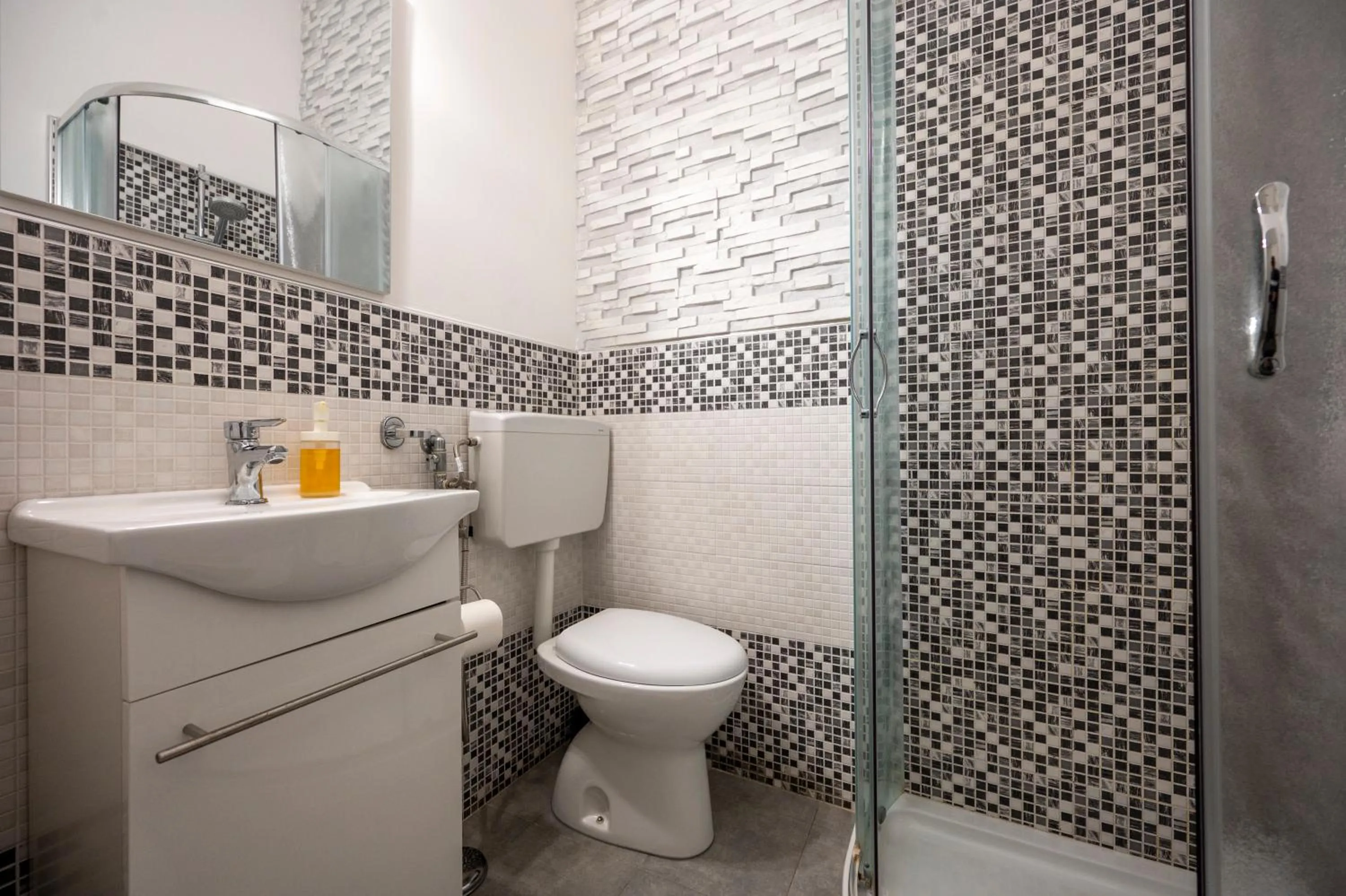 Bathroom in Melody Room