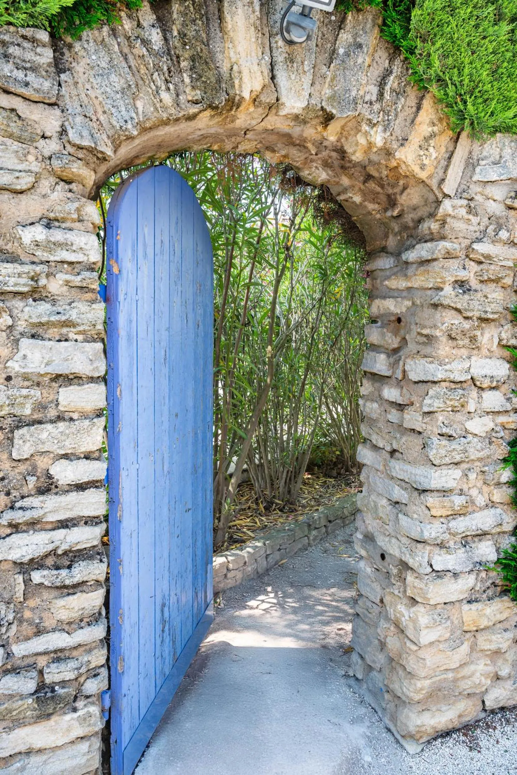 Facade/entrance in La Pastorale