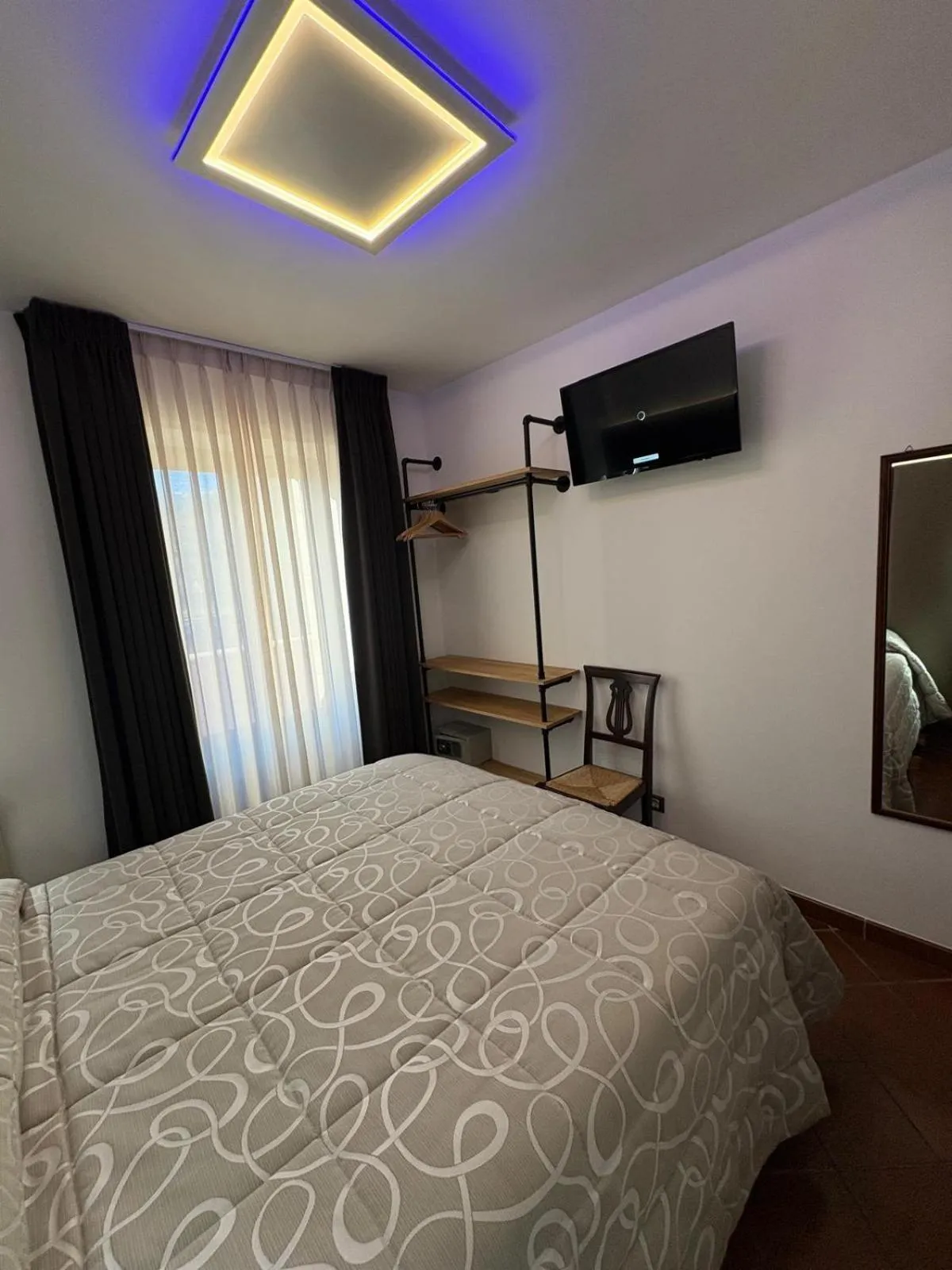 Bed in Hotel Bucaneve