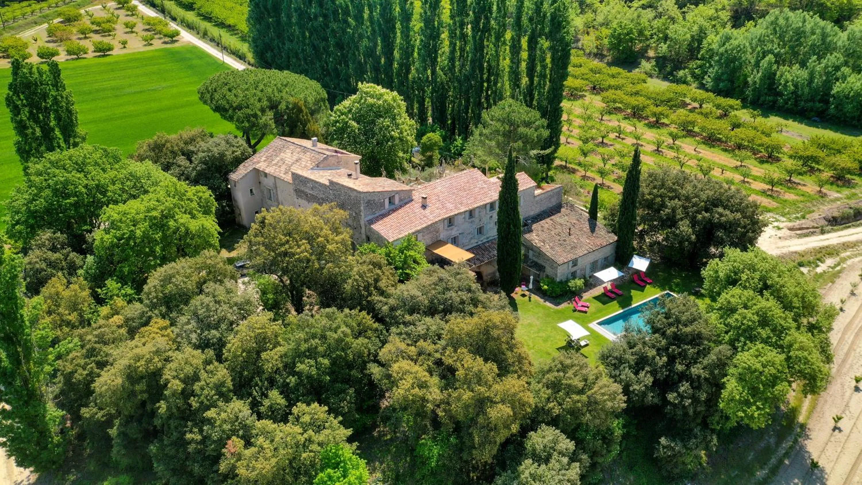 Property building in Le Prieuré La Madelène