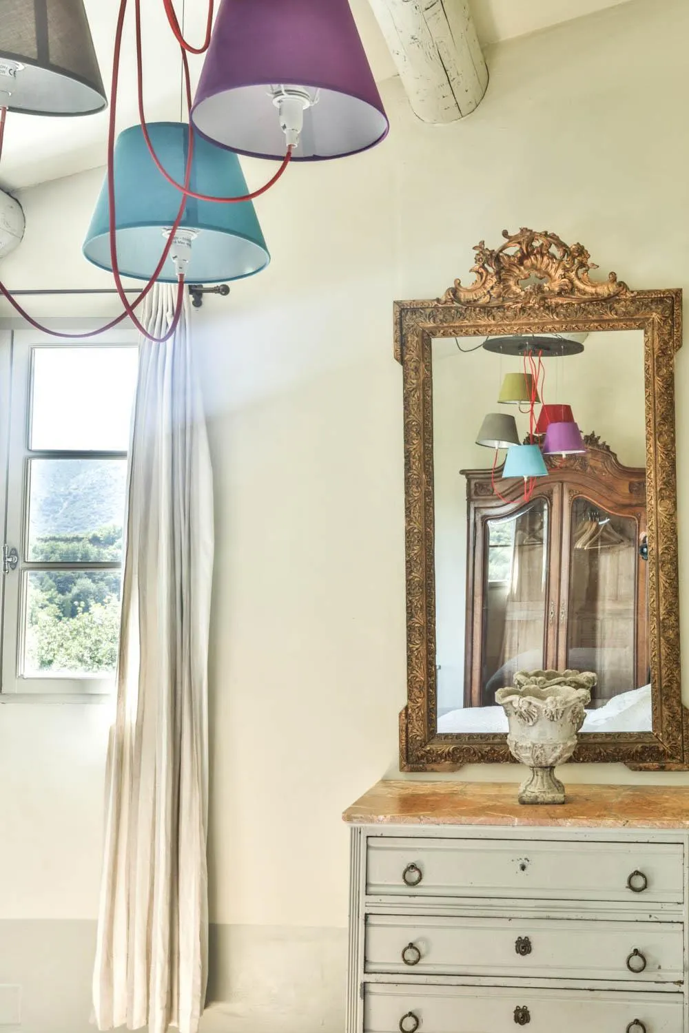 Decorative detail in Le Prieuré La Madelène