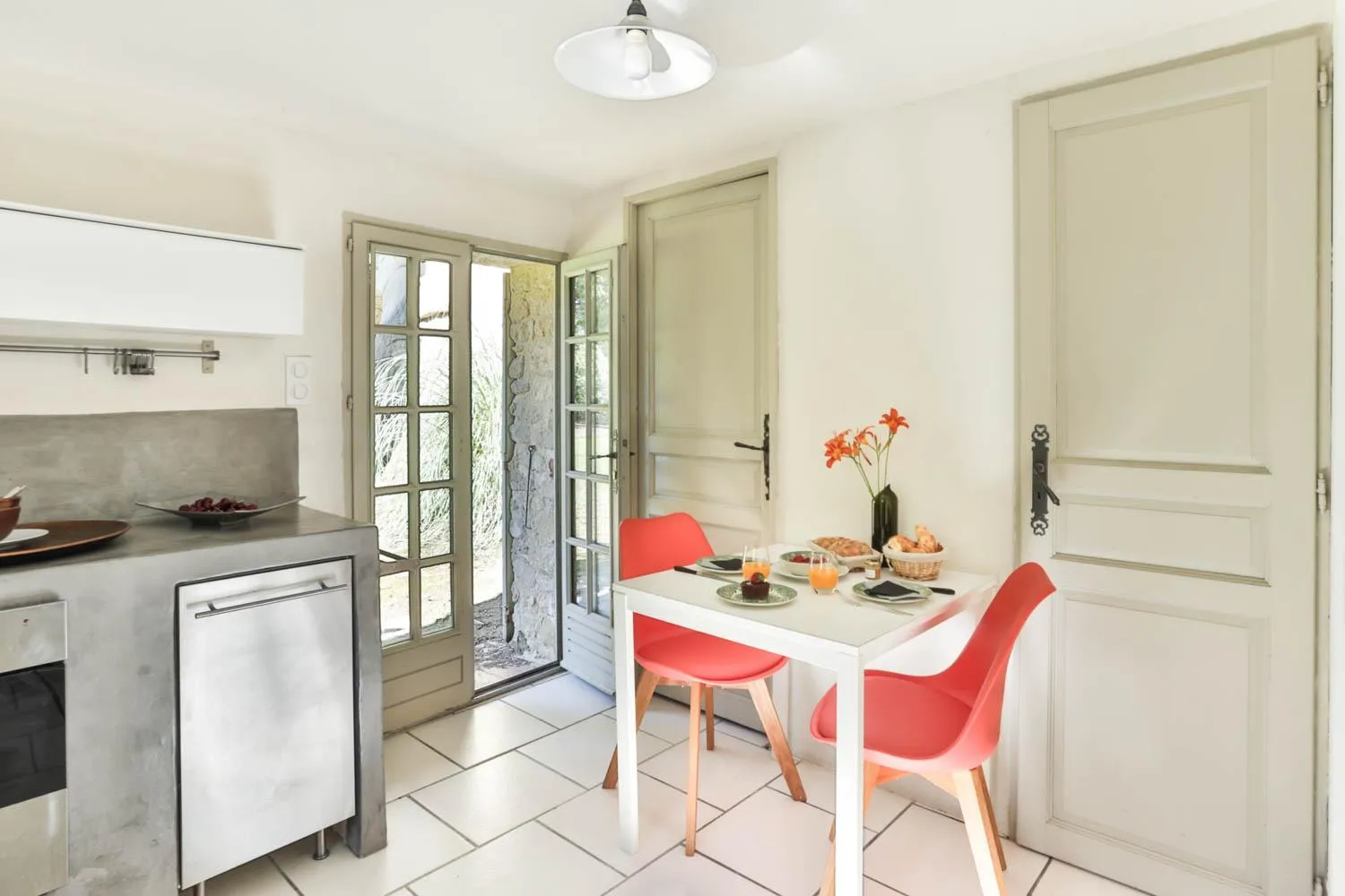 Kitchen or kitchenette in Le Prieuré La Madelène