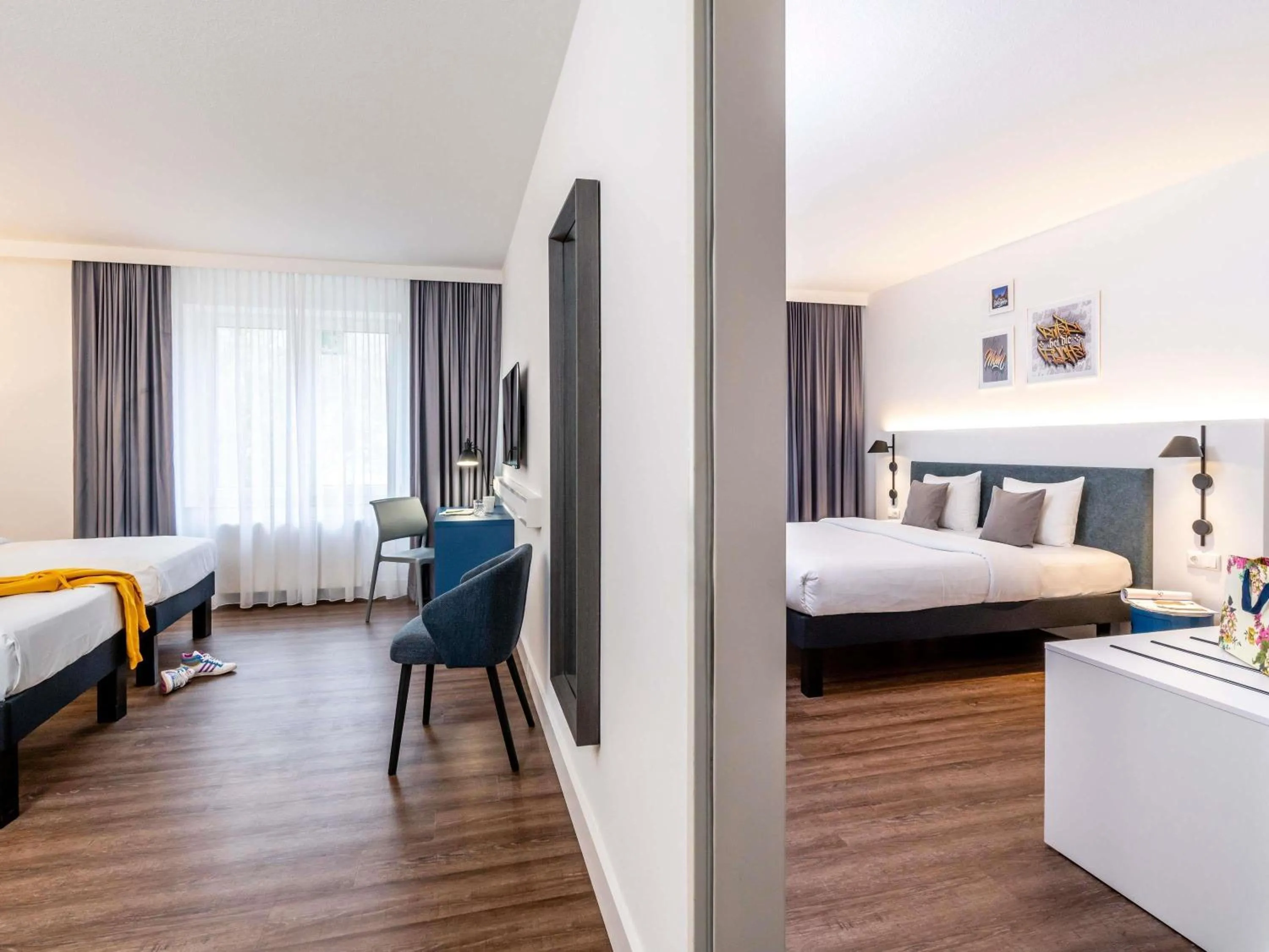 Bedroom, Bed in ibis Styles Hamburg Alster City