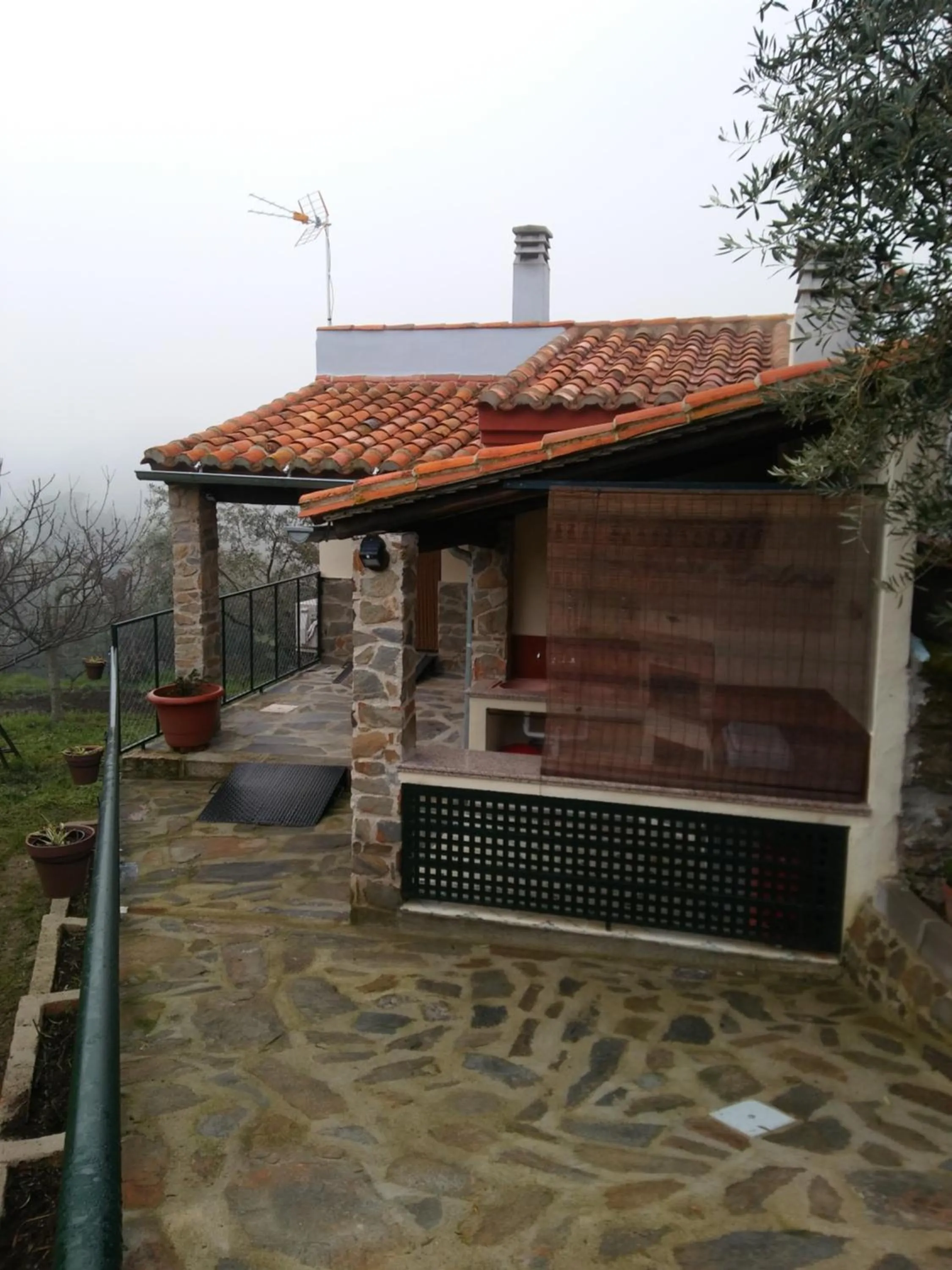 BBQ Facilities in La Cabaña Romantica de Llano