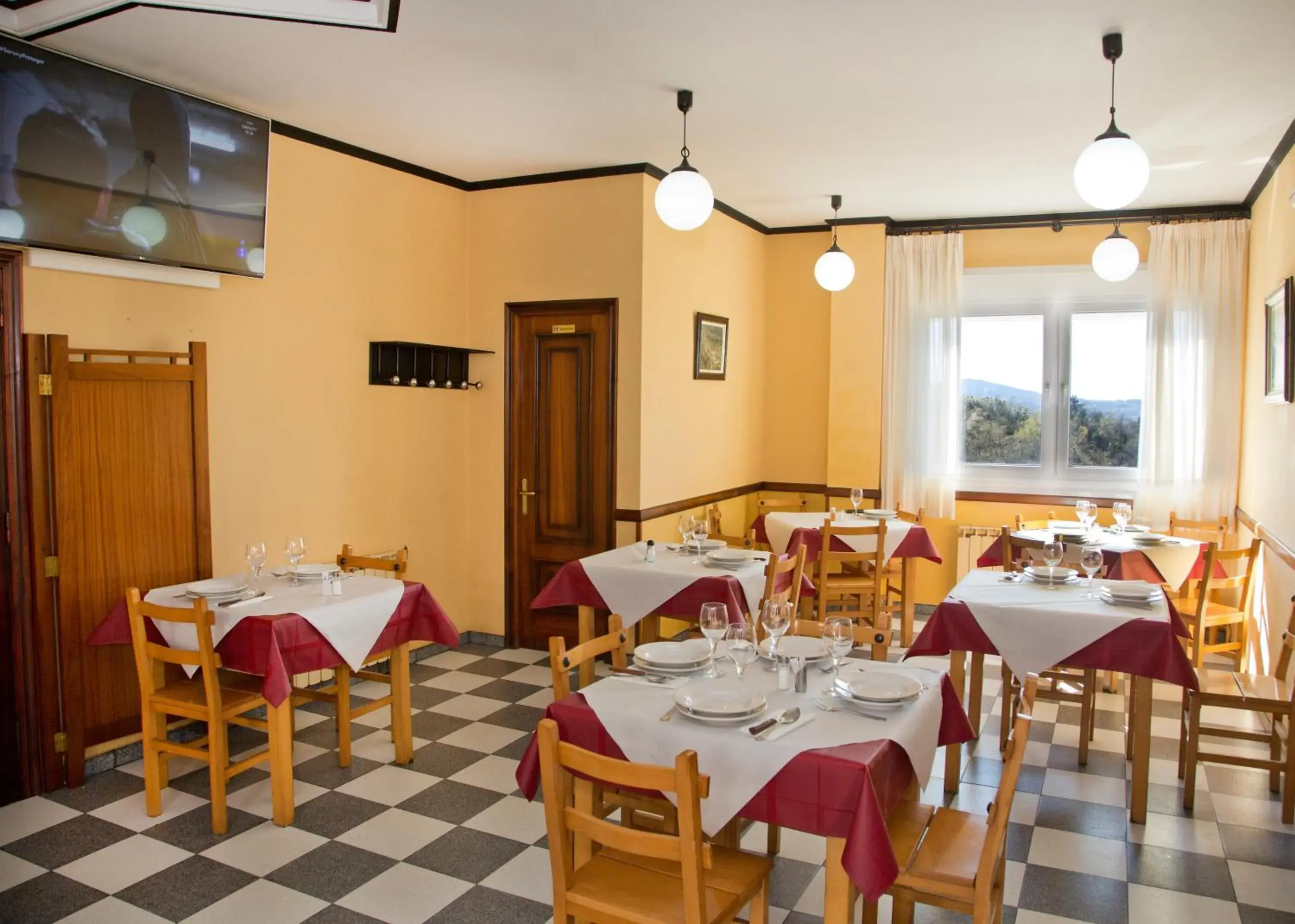 Double or Twin Room in Pension Casa Manolo Double or Twin Room in Pension Casa Manolo