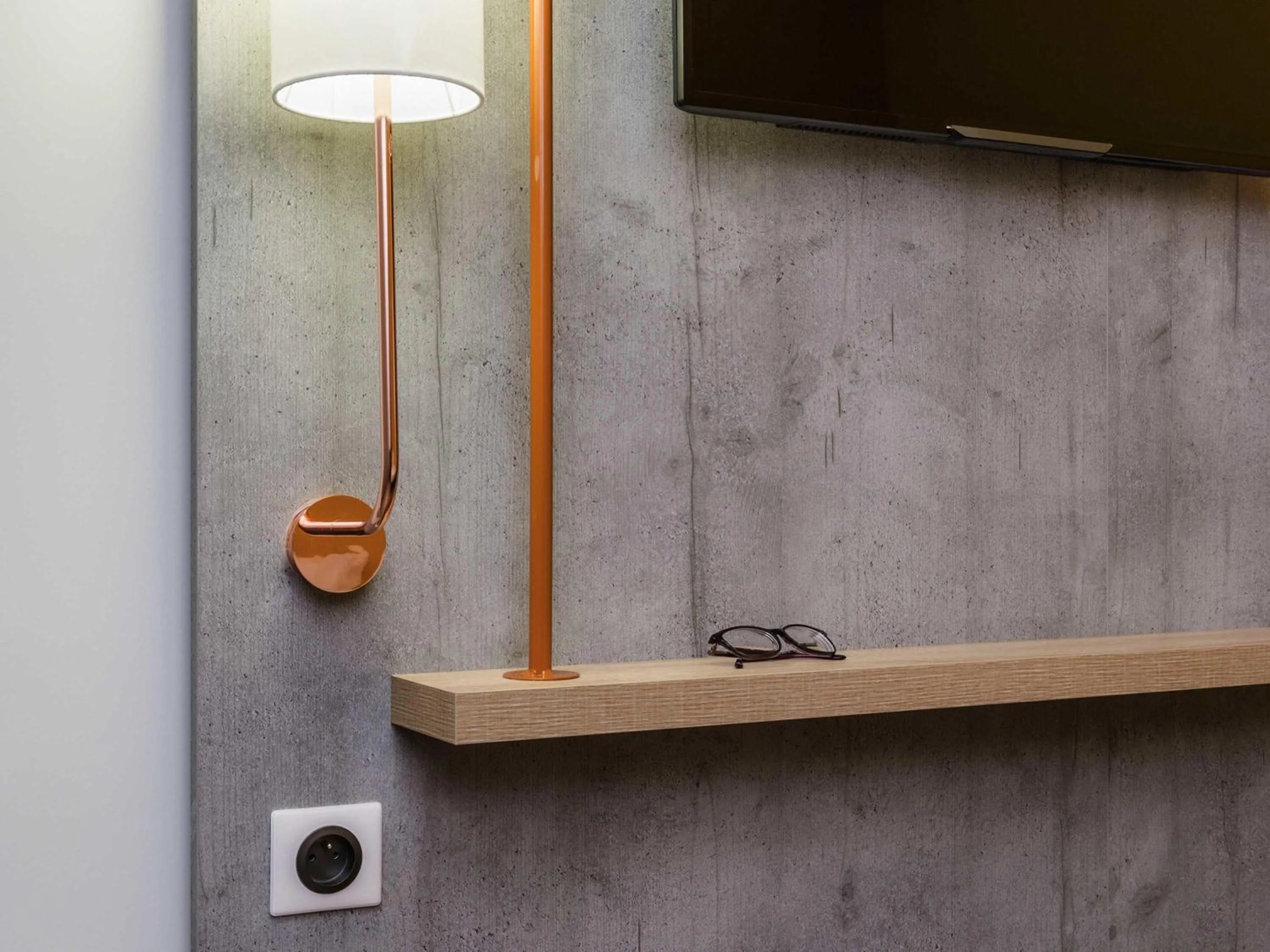 Bedroom in ibis budget Metz Technopole