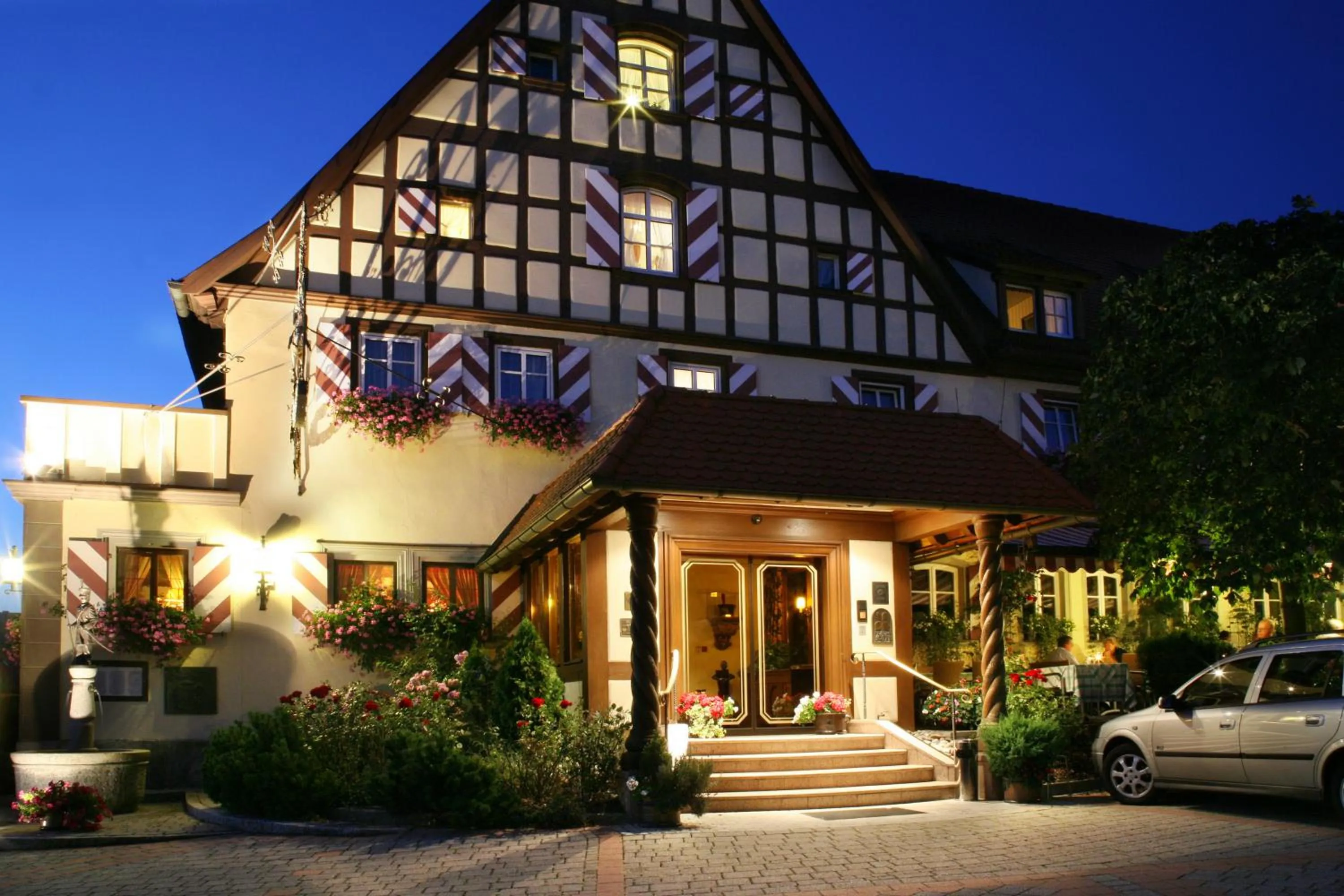 Facade/entrance in Hotel Brauereigasthof Landwehr-Bräu
