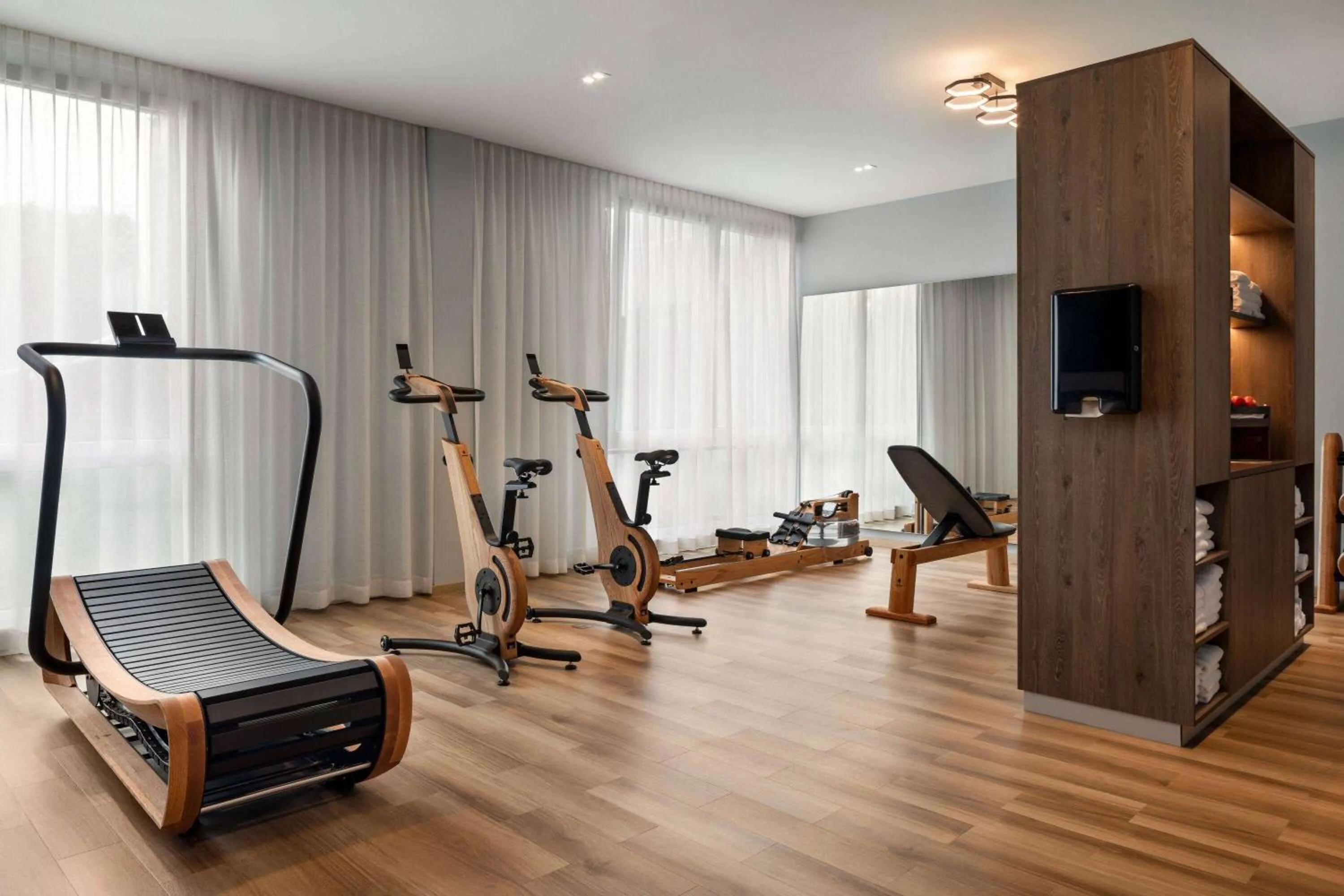 Fitness centre/facilities in Vienna House Easy by Wyndham Frankfurt Airport