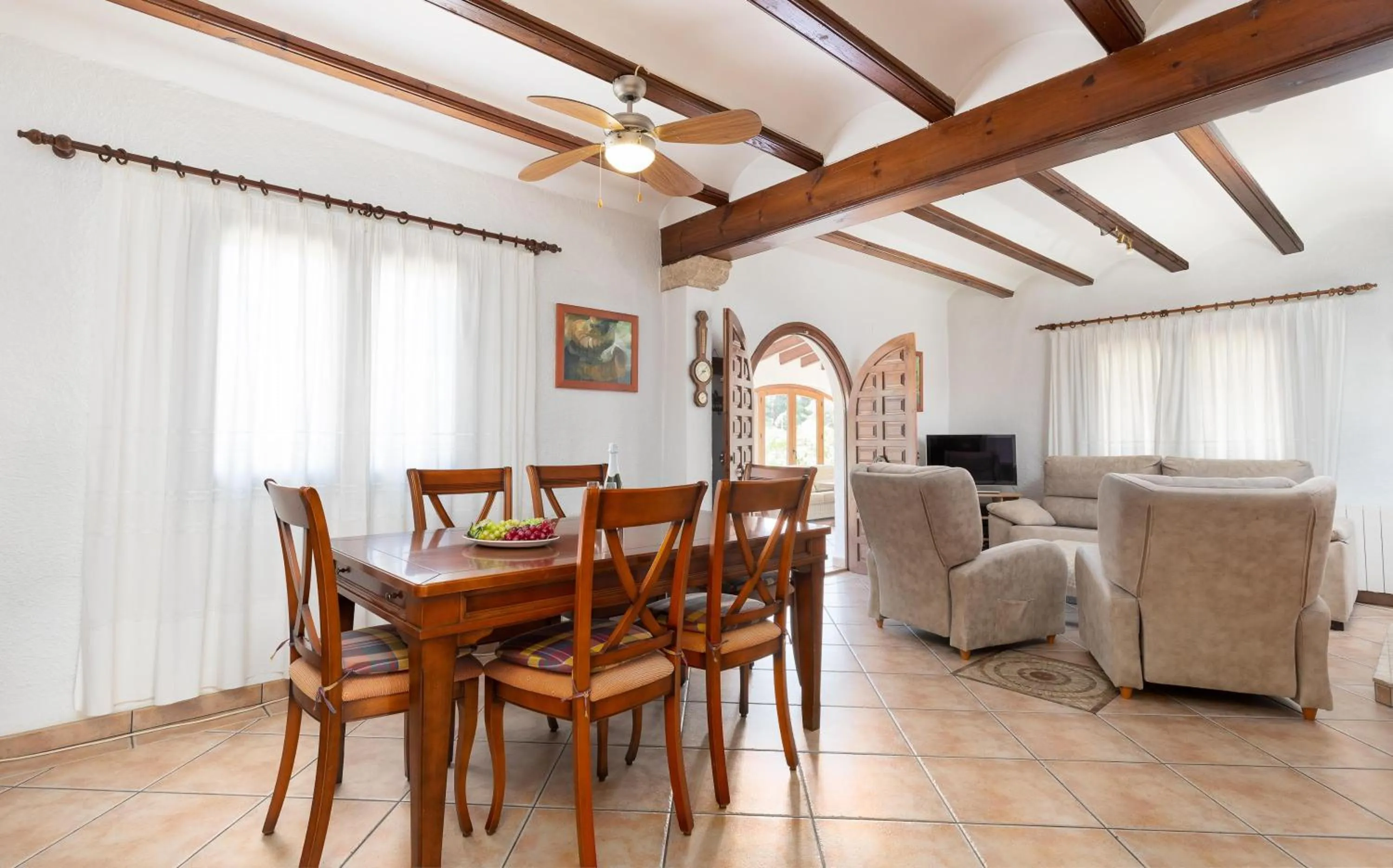 Villa Maria by Aguilarent