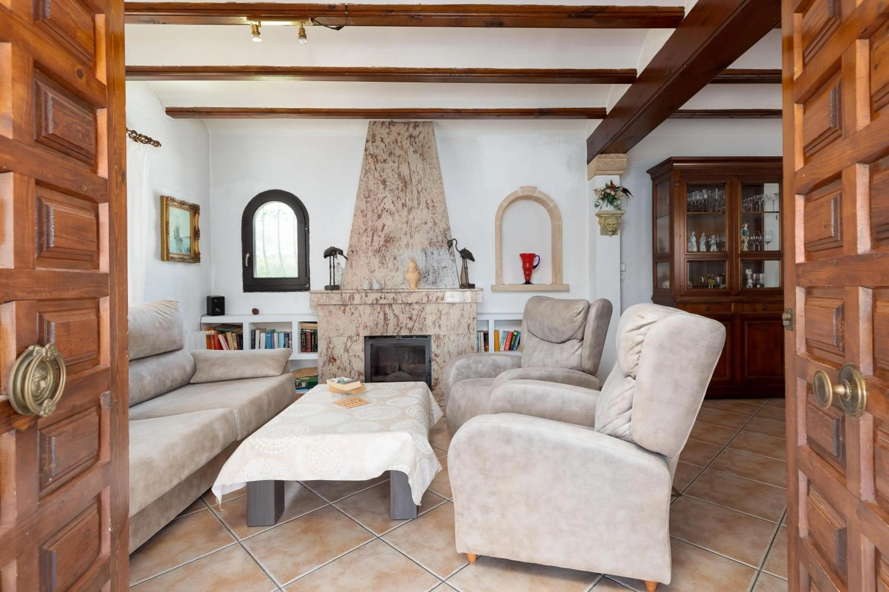 Villa Maria by Aguilarent