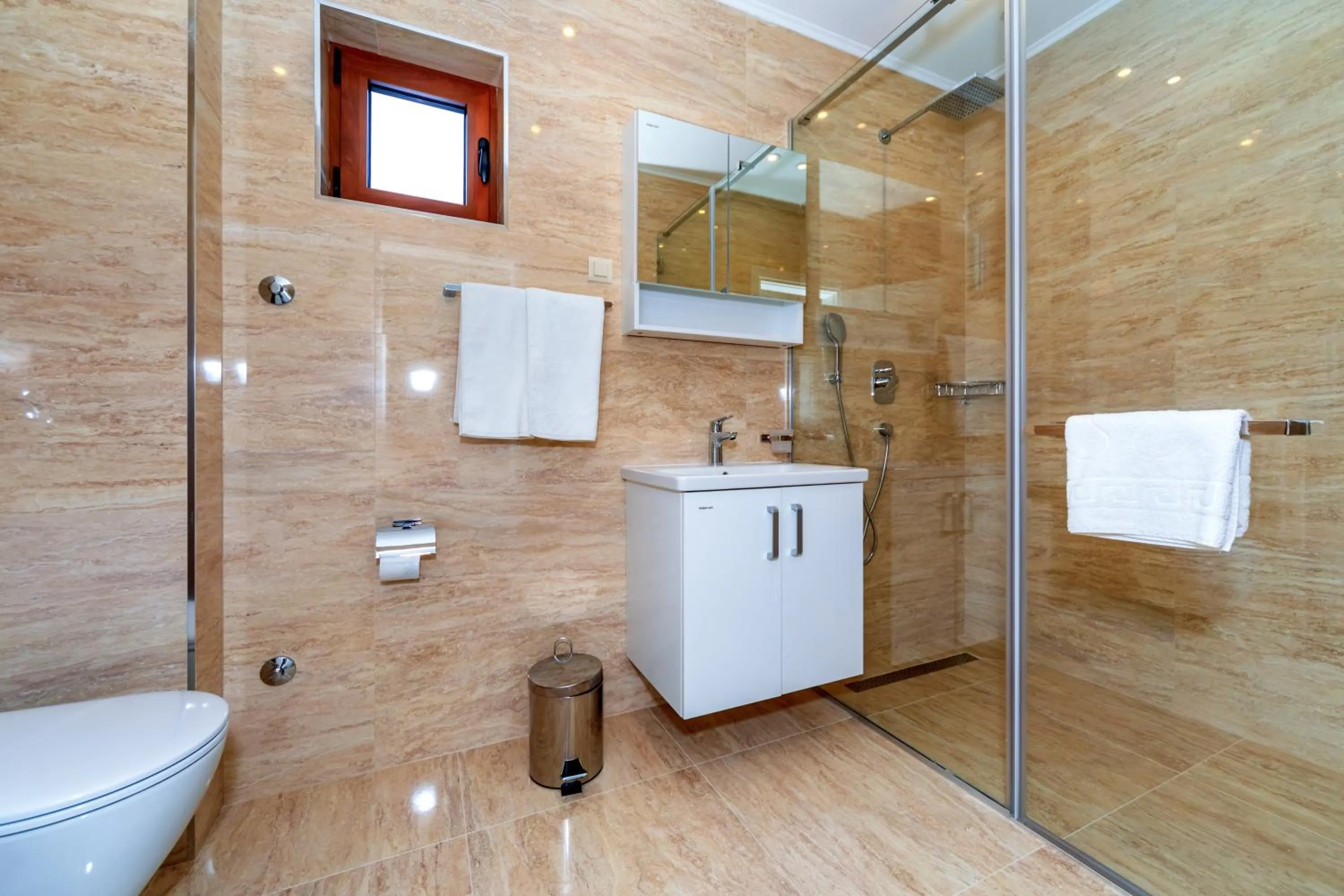 Bathroom in Luxury Apartments Queen