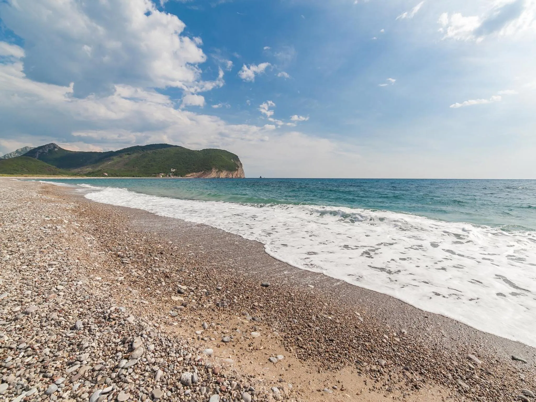 Beach in Luxury Apartments Queen