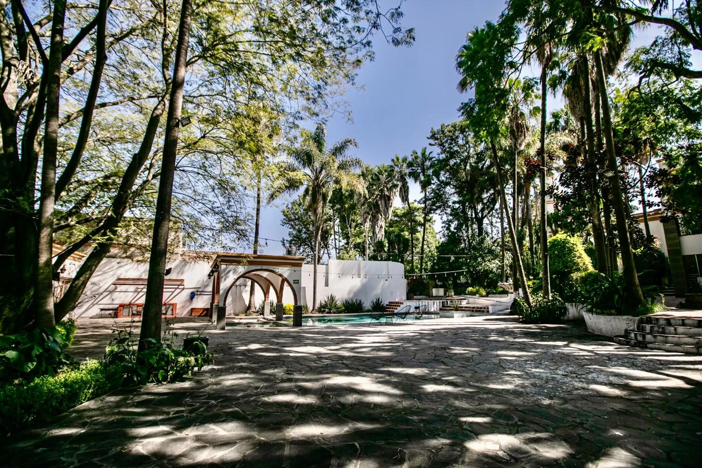 Swimming pool in Hotel Hacienda San Isidro