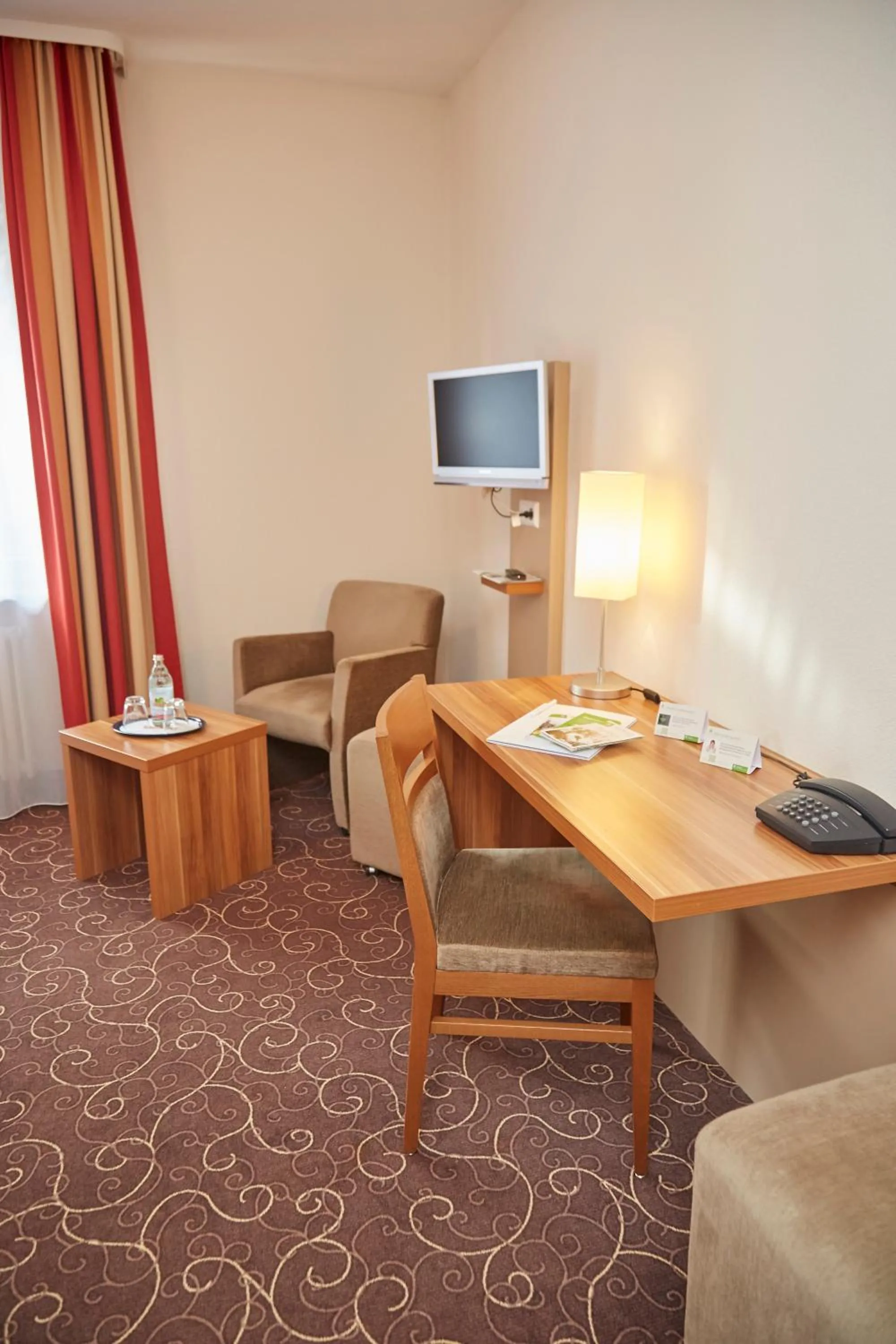 Photo of the whole room in Flair Hotel Weinstube Lochner