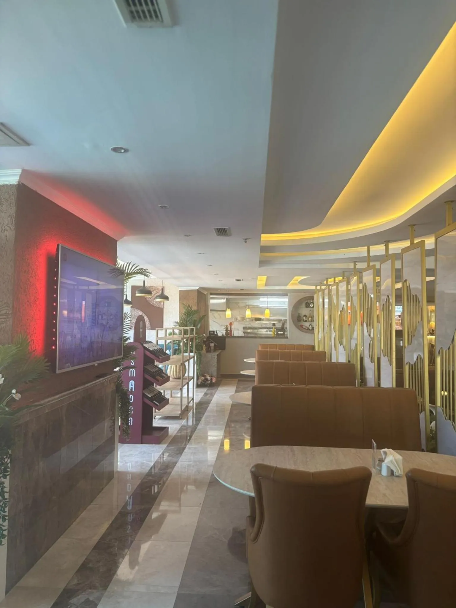 Restaurant/places to eat in Boris Hotel Beylikdüzü