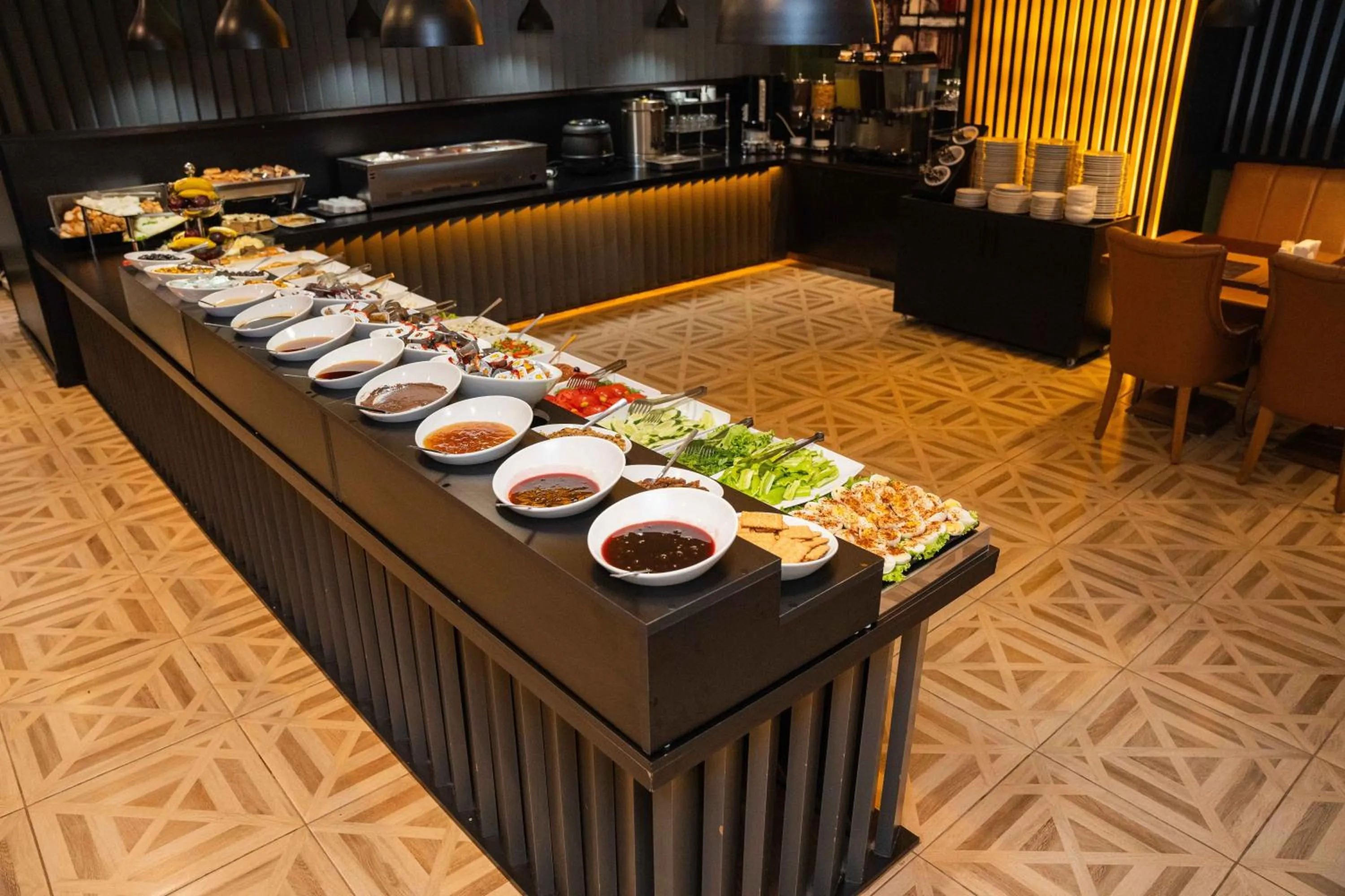 Buffet breakfast in Boris Hotel Beylikdüzü