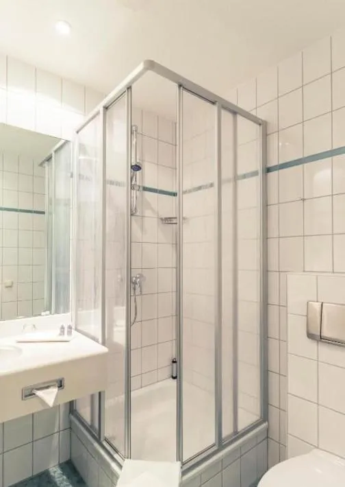 Bathroom in Hotel Schloss Neustadt-Glewe