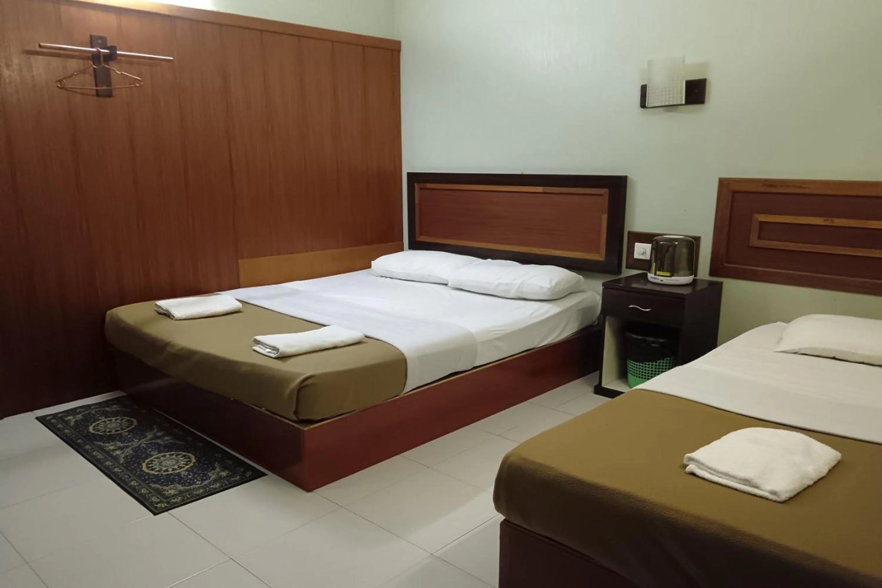 Bedroom, Bed in Fins Hotel, Alor Setar