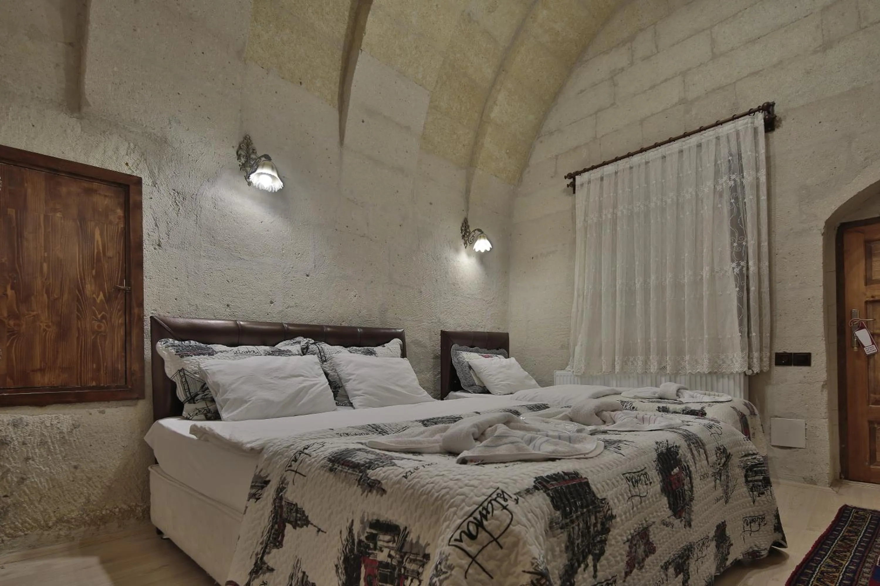 Decorative detail, Bed in View Cave Hotel